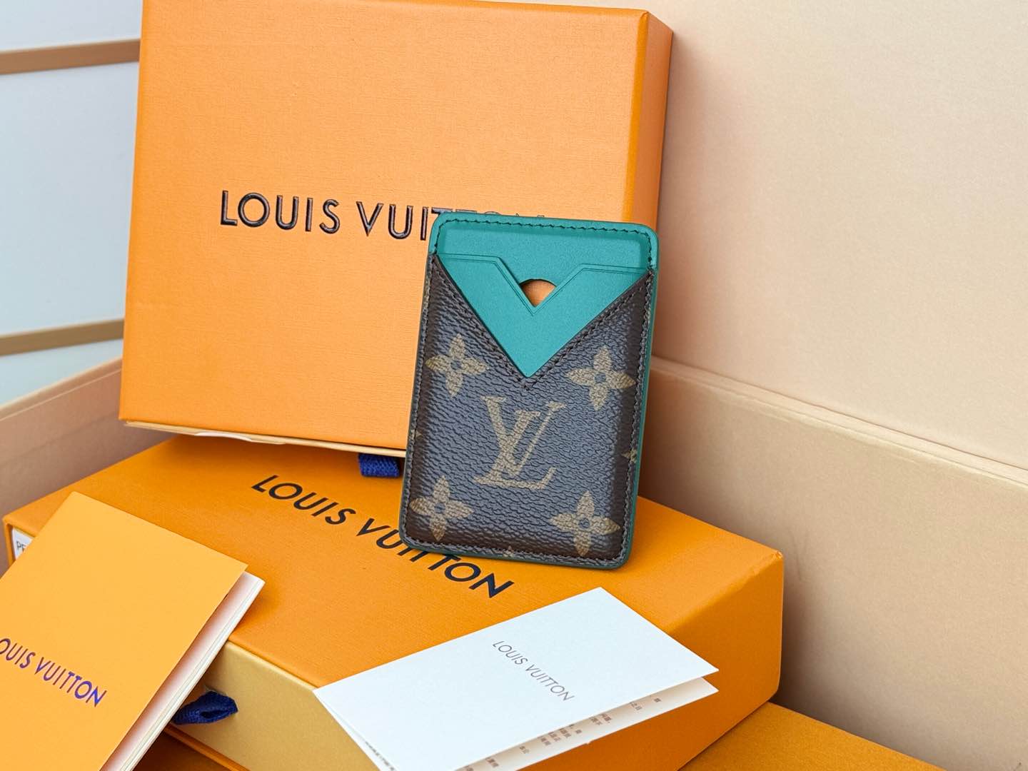 Louis Vuitton M12855绿