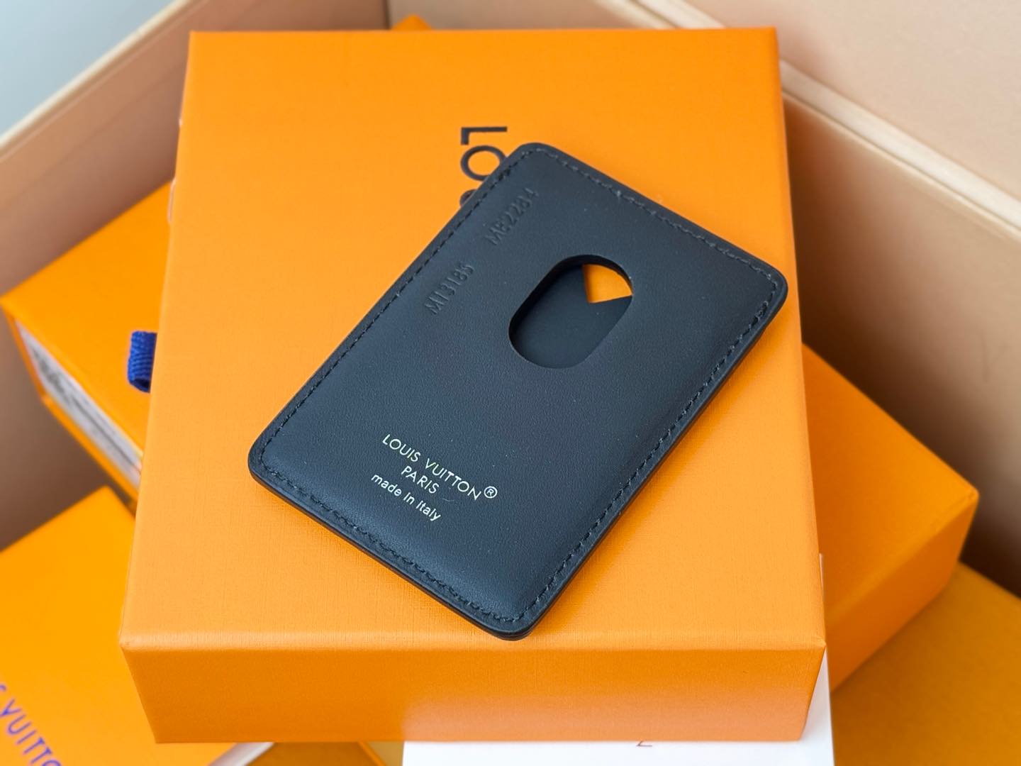 Louis Vuitton M13185 黑