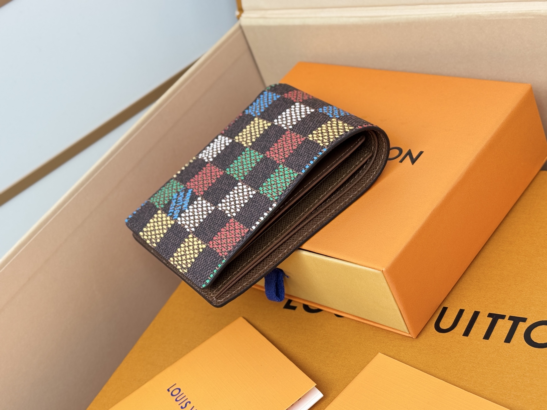 Louis Vuitton 2025早春新品-N00185