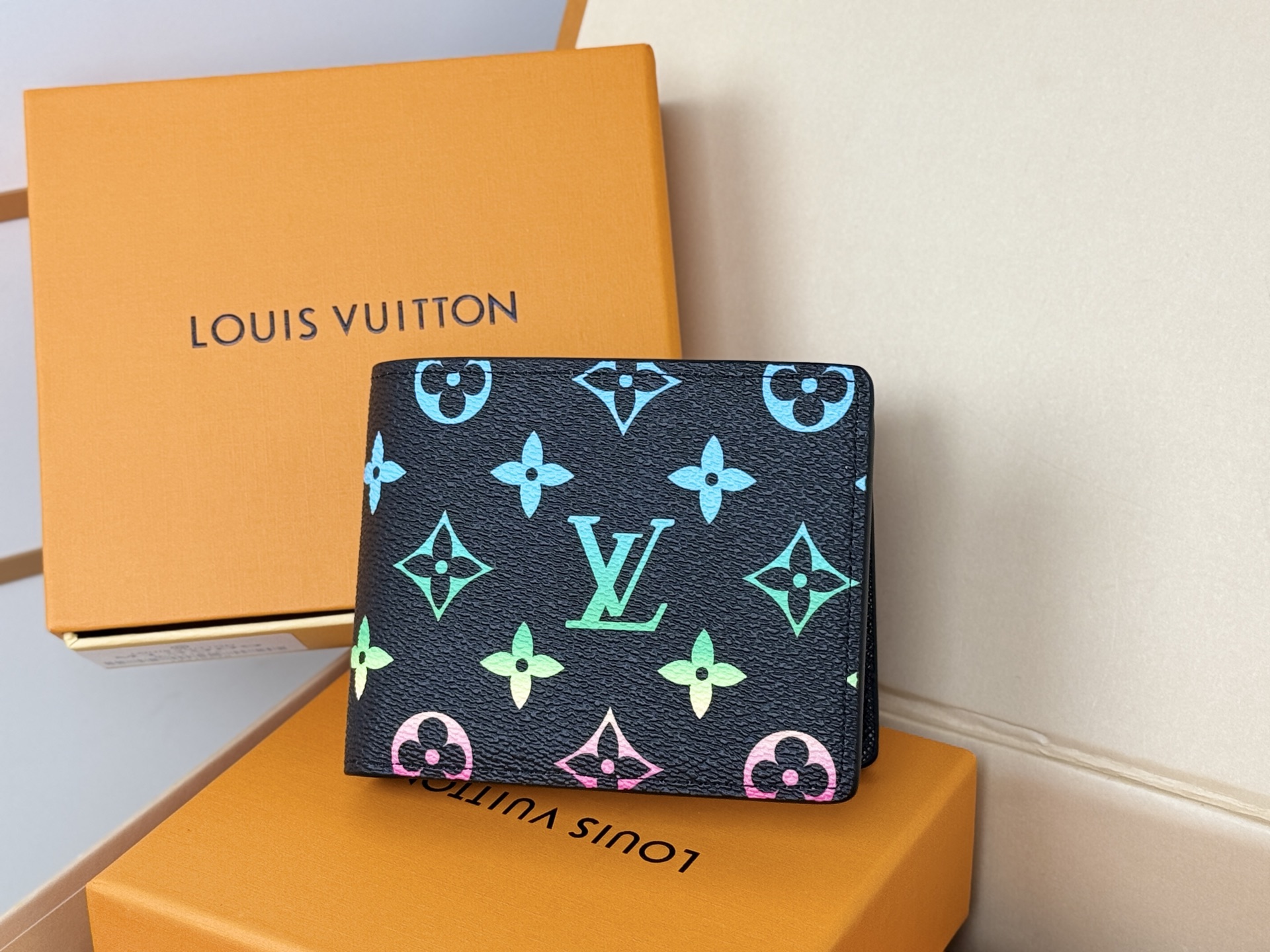 Louis Vuitton MULTIPLE短钱夹