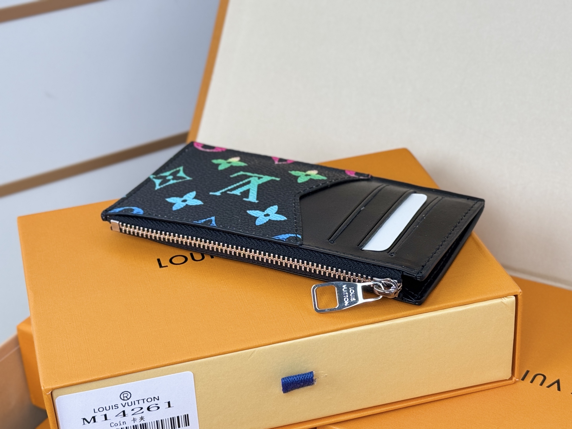 Louis Vuitton 新款Coin拉链卡夹
