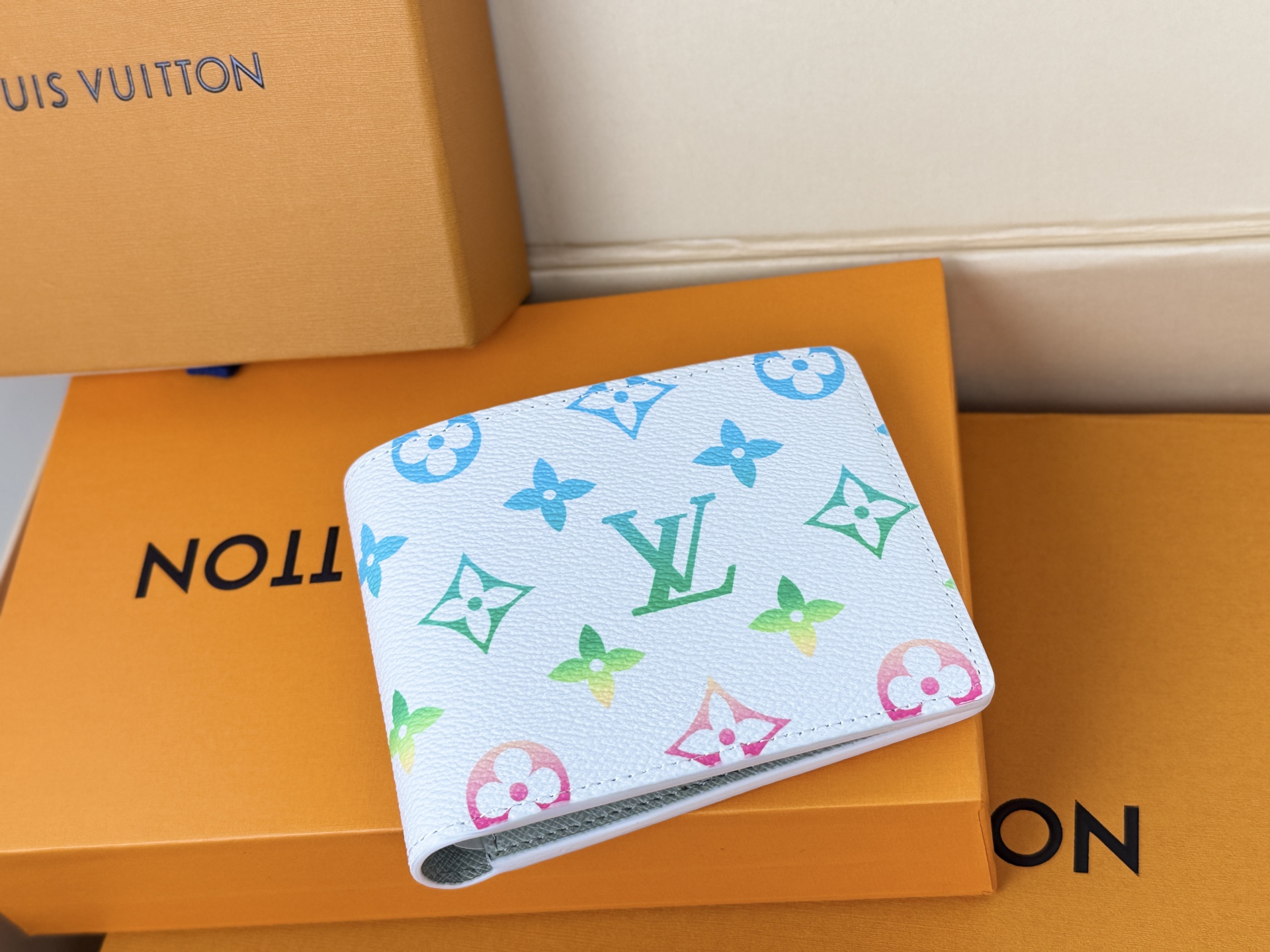 Louis Vuitton MULTIPLE短钱夹