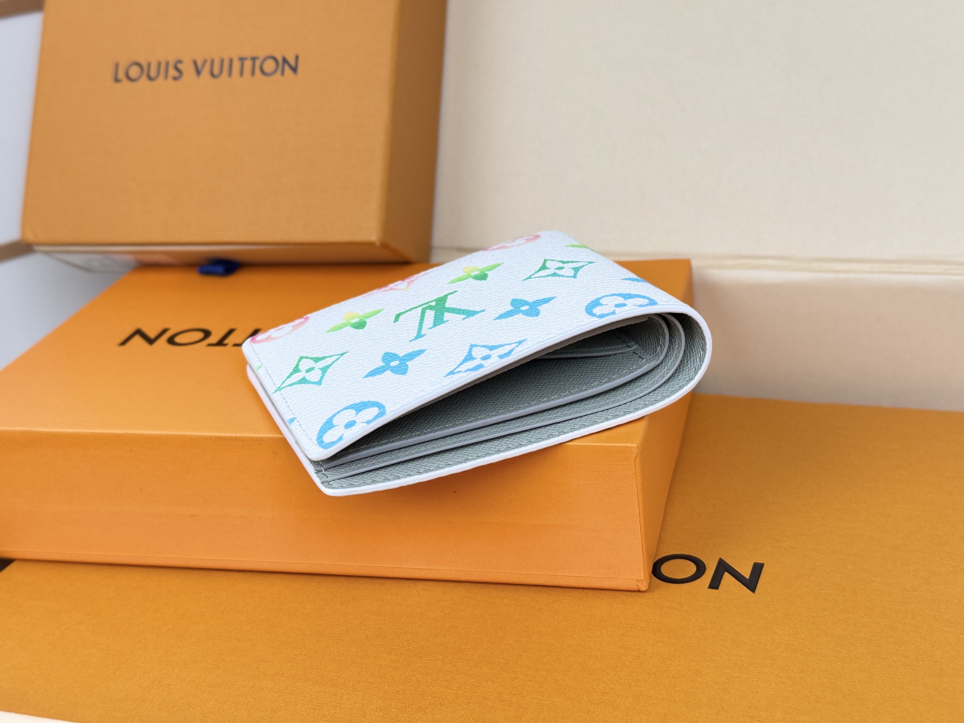 Louis Vuitton MULTIPLE短钱夹