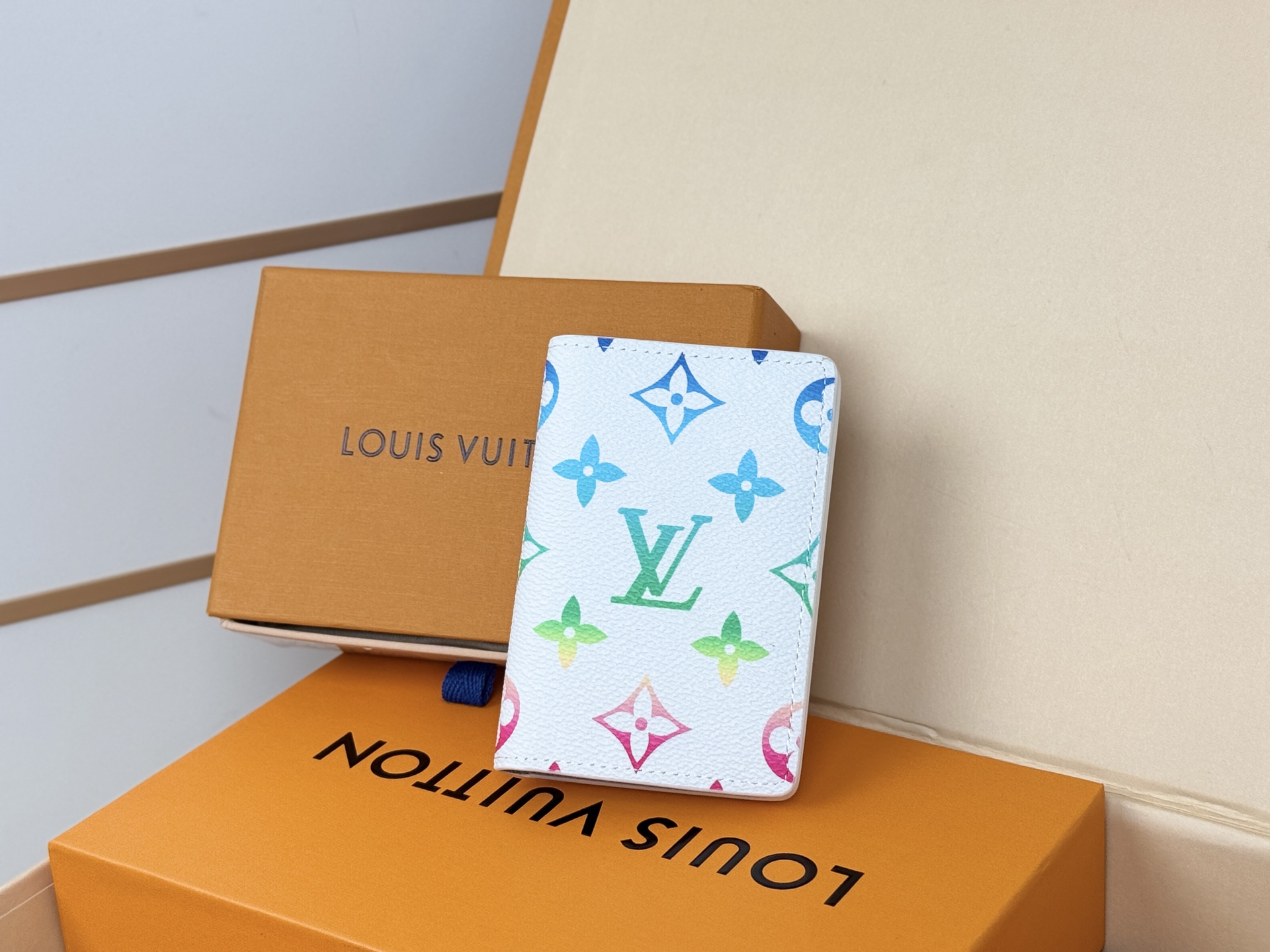 Louis Vuitton M13910卡包新品上架中