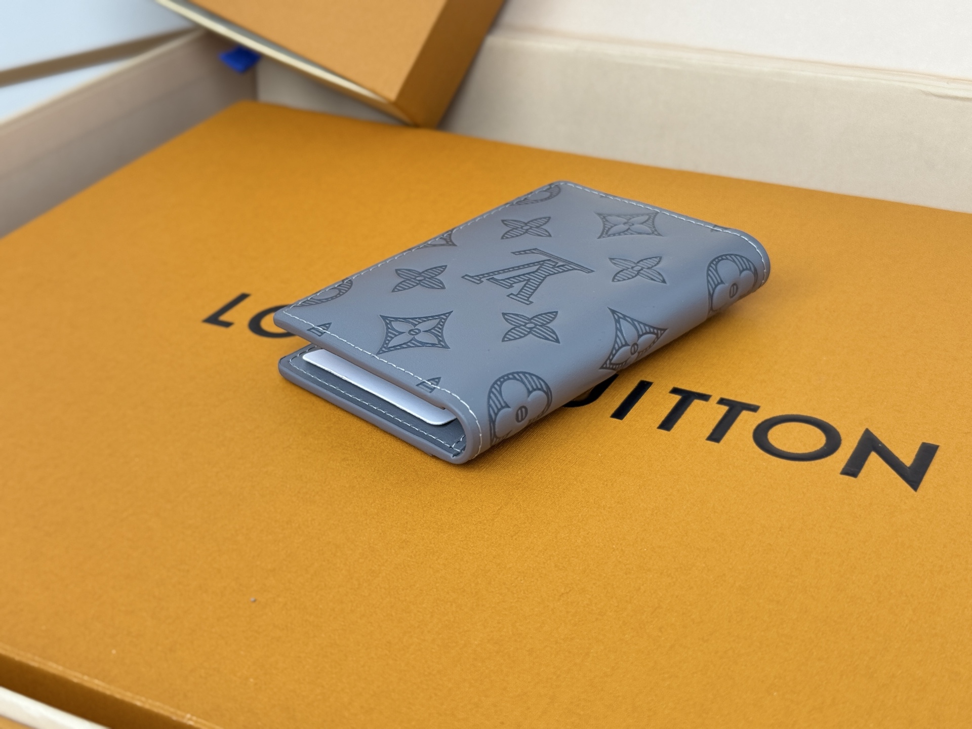 Louis Vuitton 新品 袋裝萬用錢包