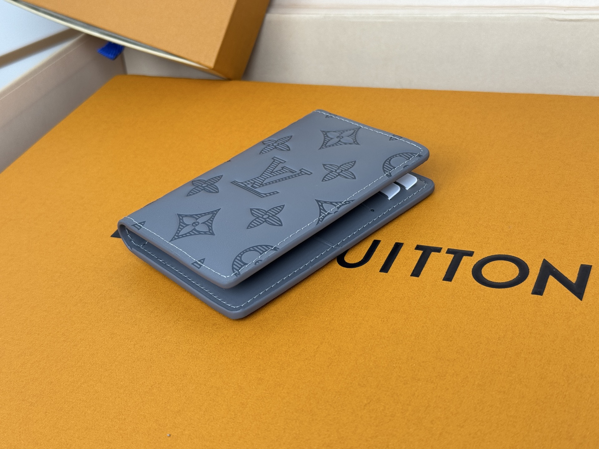 Louis Vuitton 新品 袋裝萬用錢包