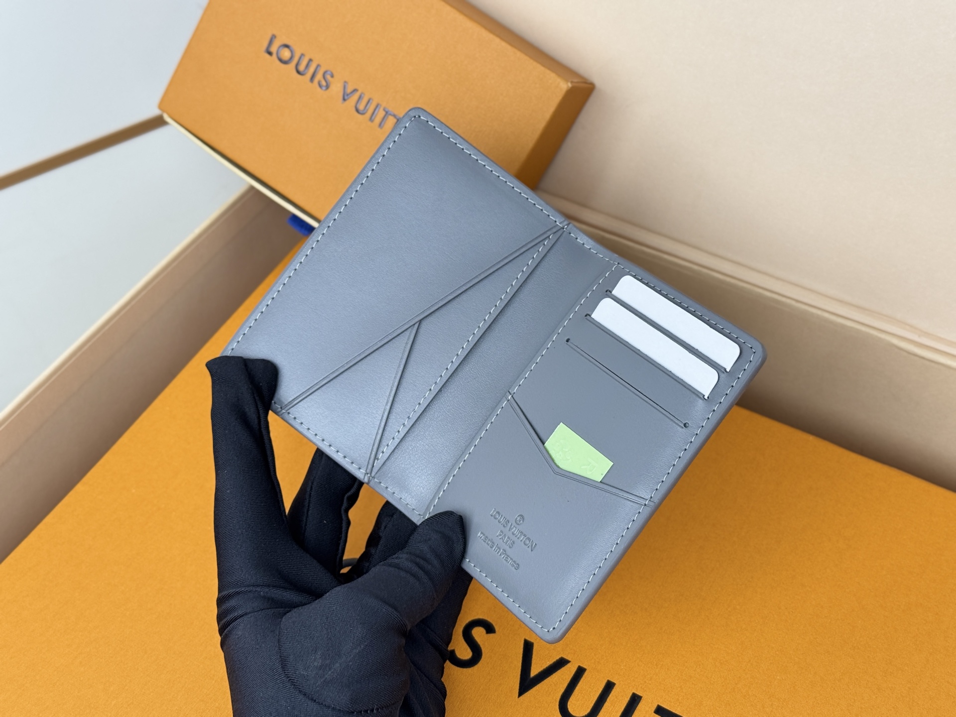 Louis Vuitton 新品 袋裝萬用錢包