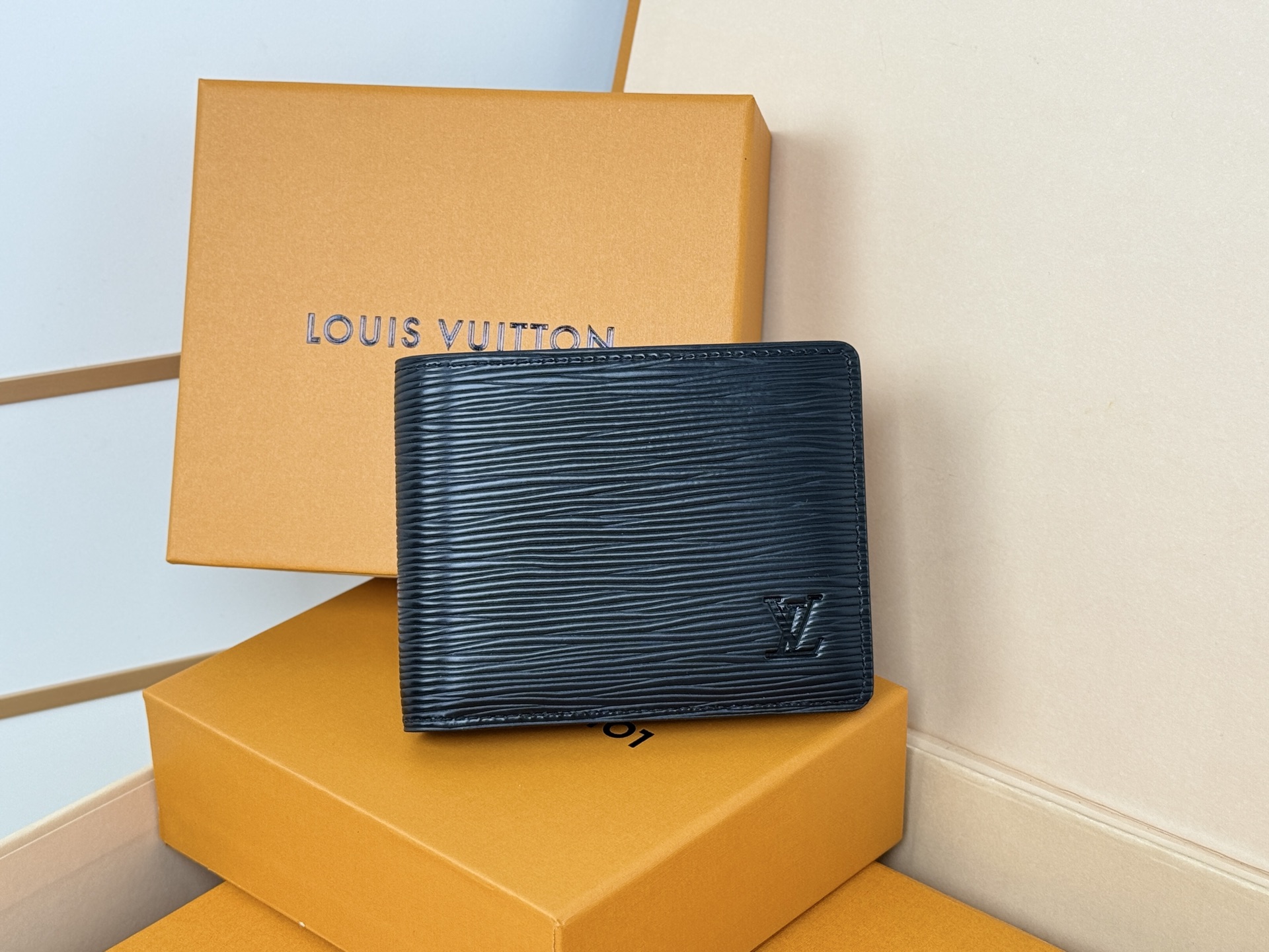 Saint Laurent MULTIPLE短钱夹M60662 水波纹采用炫酷帆布搭配柔软皮革內里