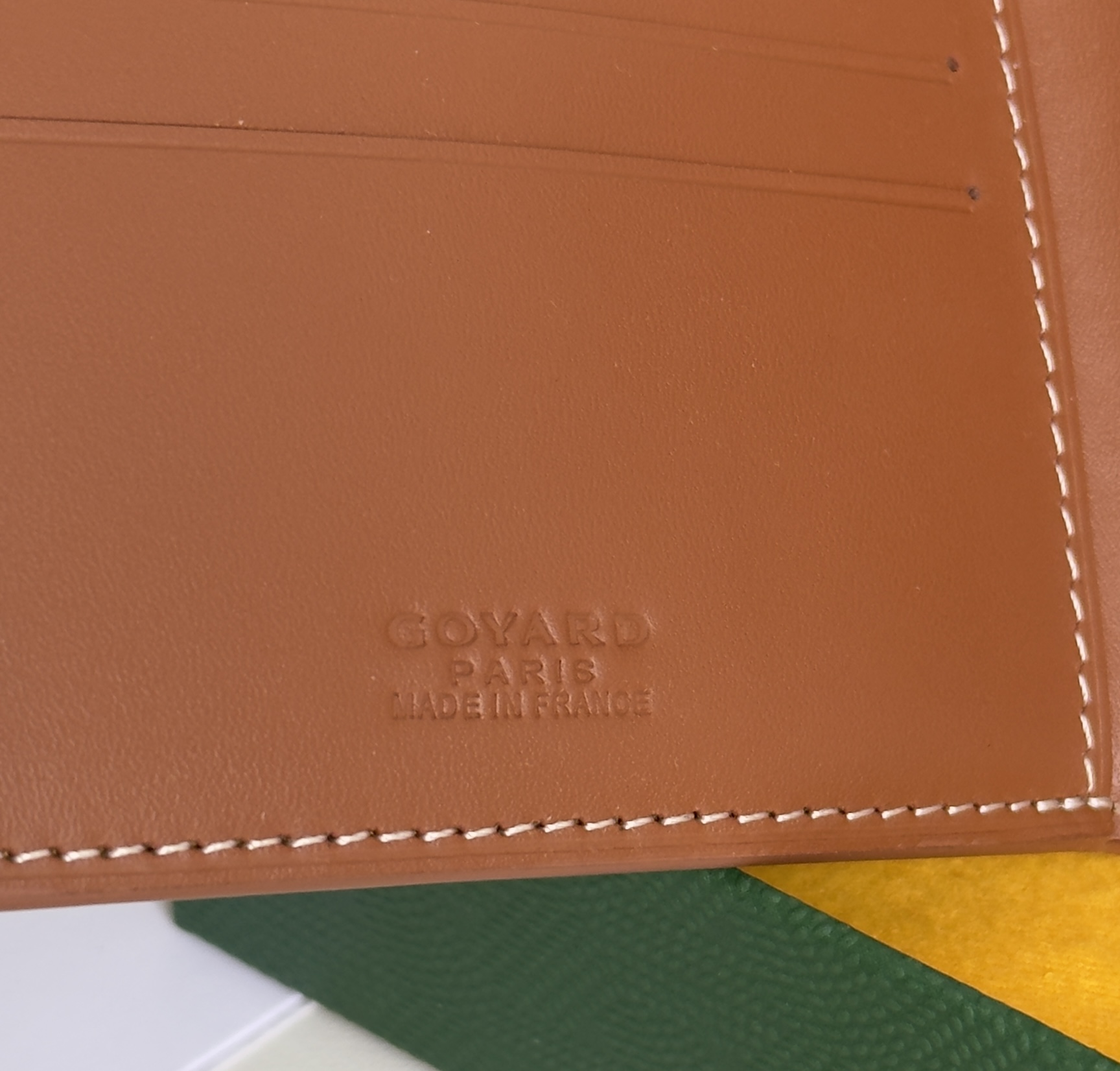 戈雅 財布 短款 8格カードポケット付き