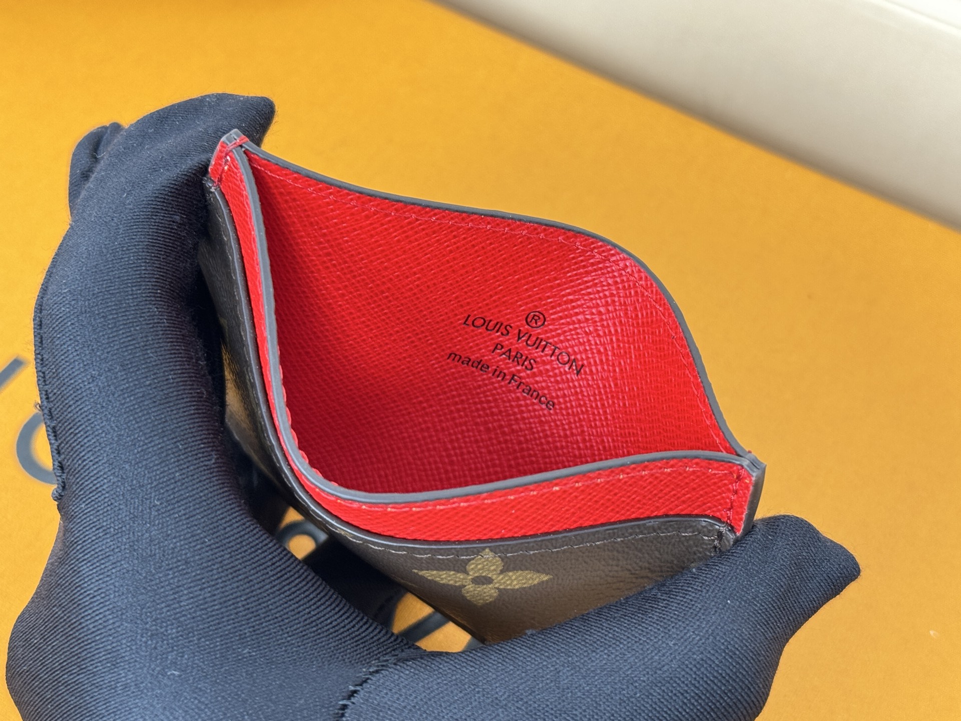 Louis Vuitton M61733 老花/大红卡片包