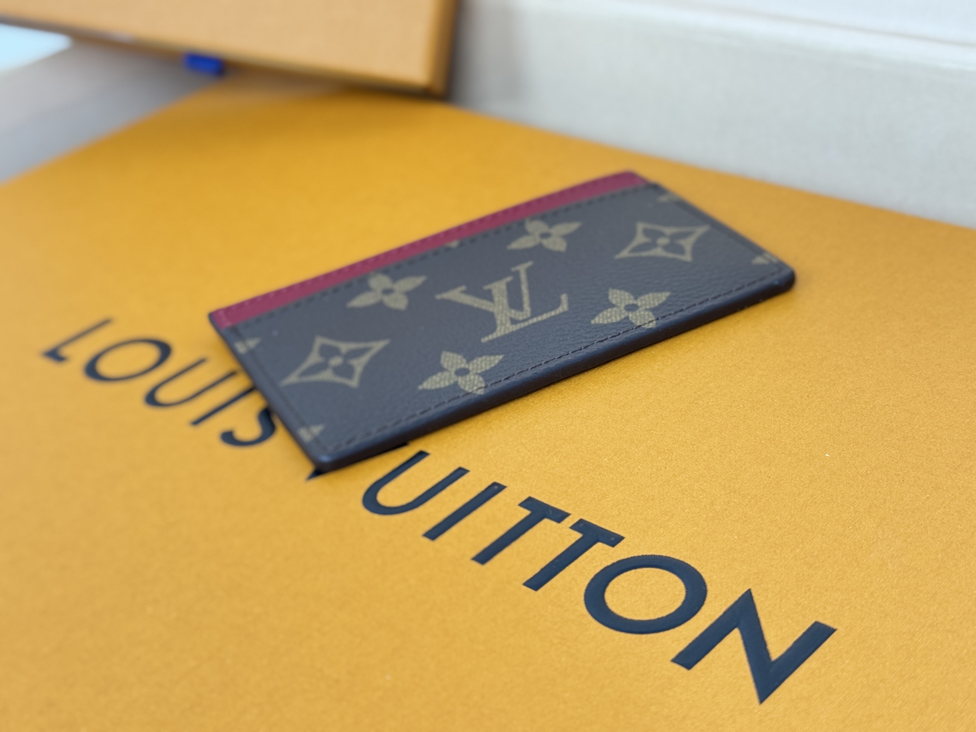 Louis Vuitton M61733 老花/紫红卡片包
