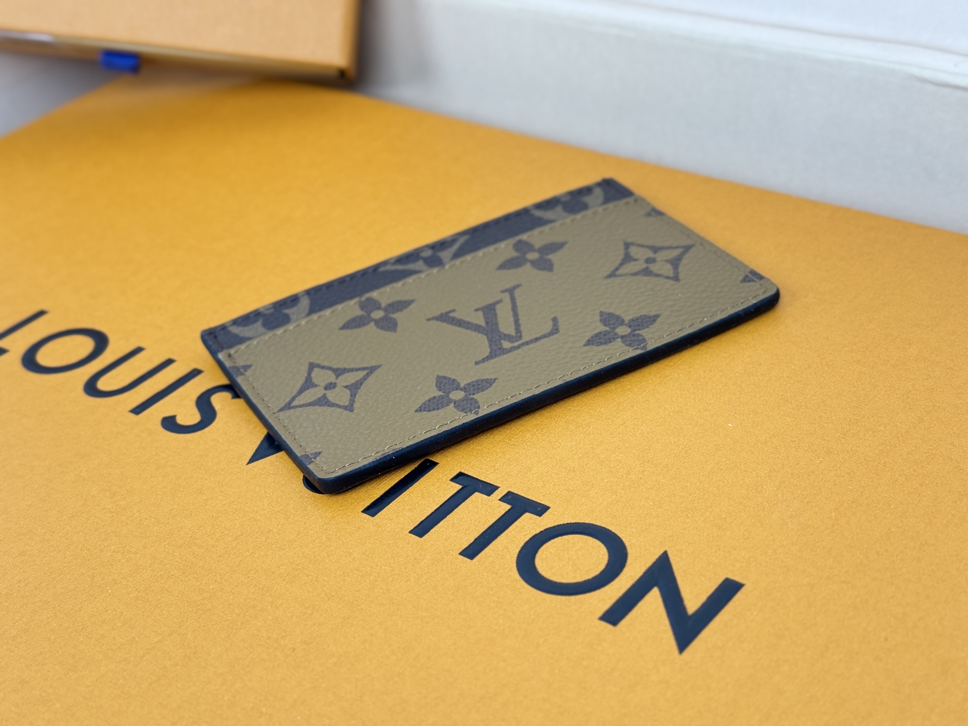 Louis Vuitton M69161卡片包