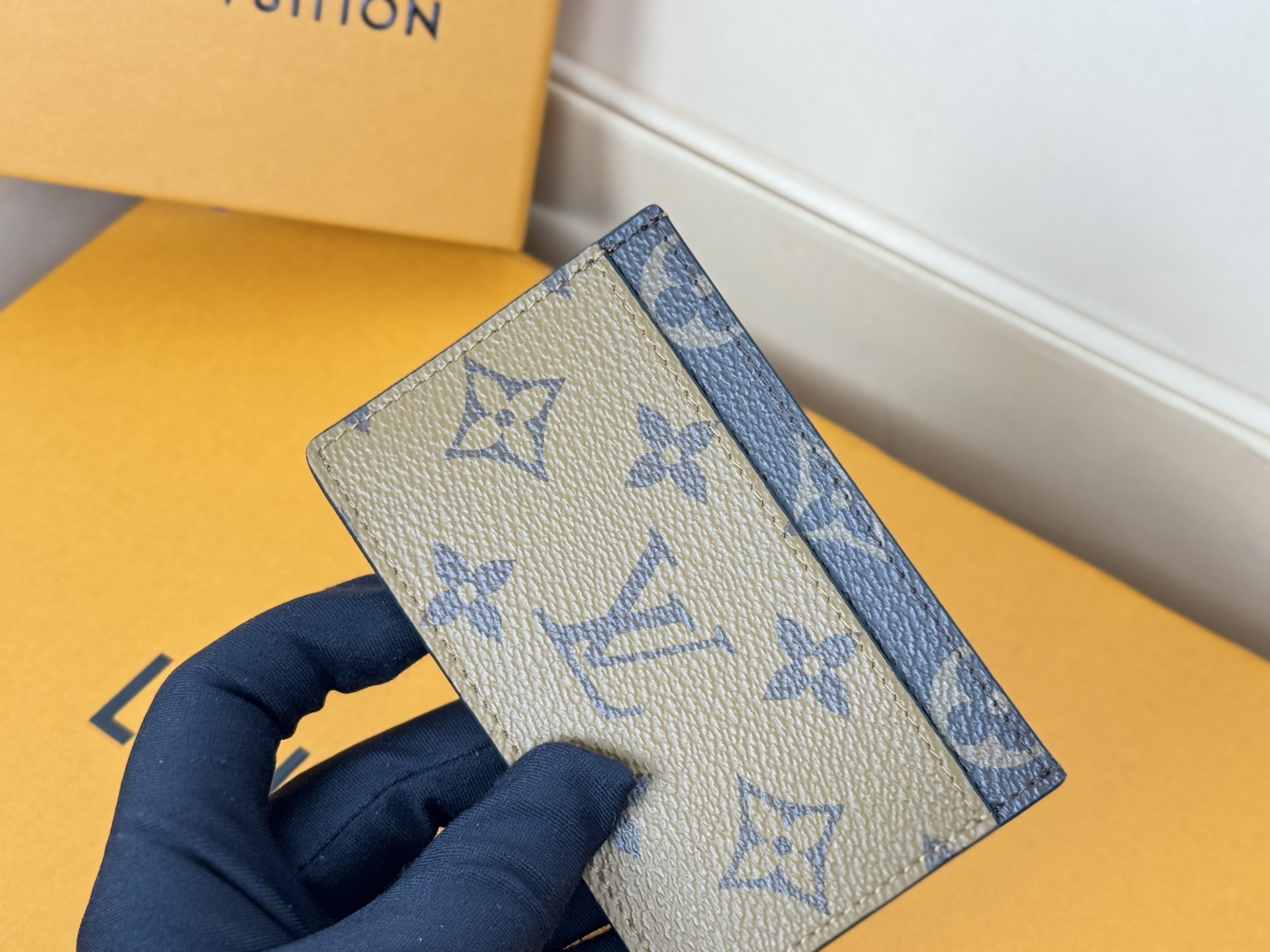 Louis Vuitton M69161卡片包