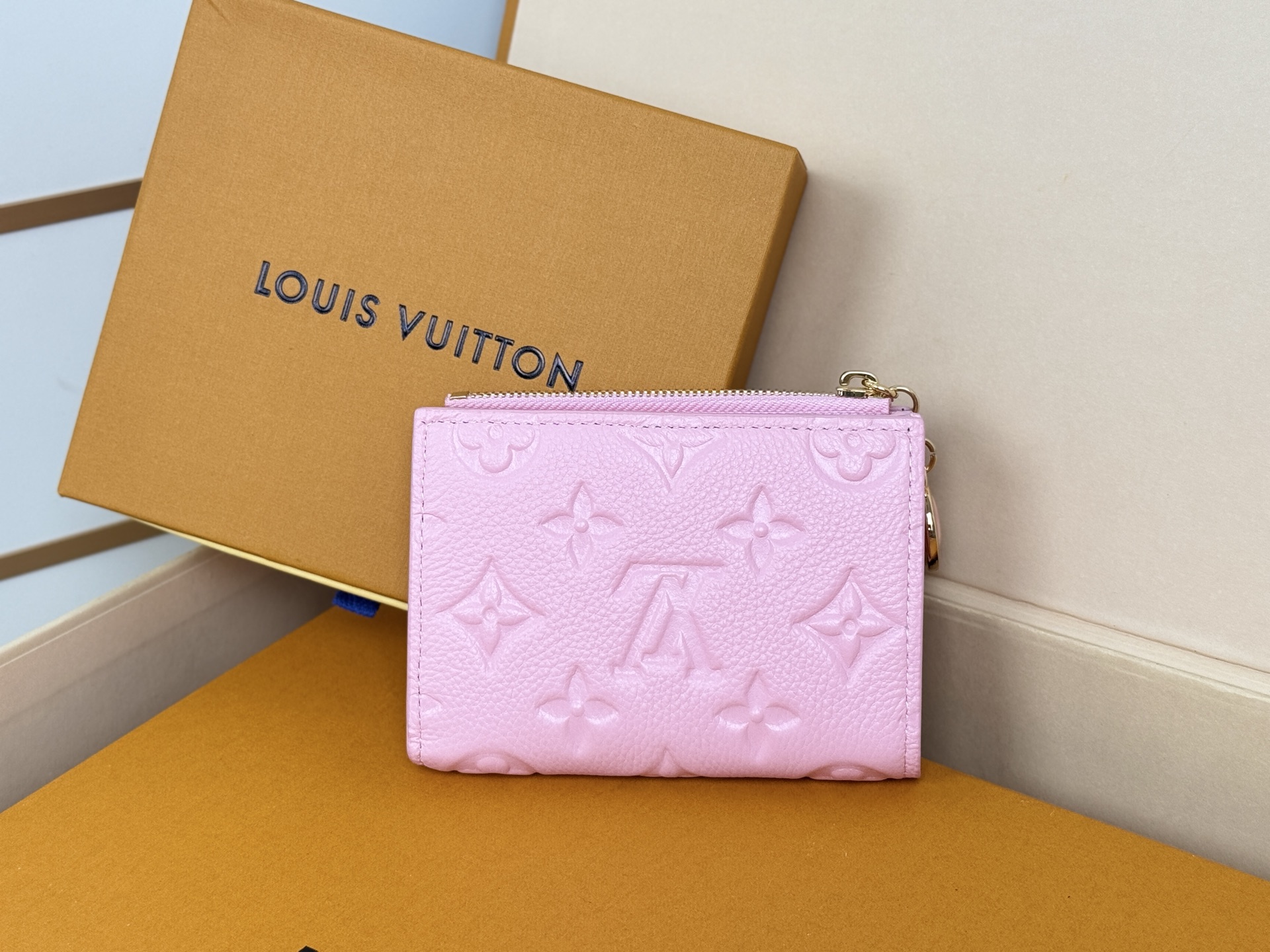 Louis Vuitton M14654粉色