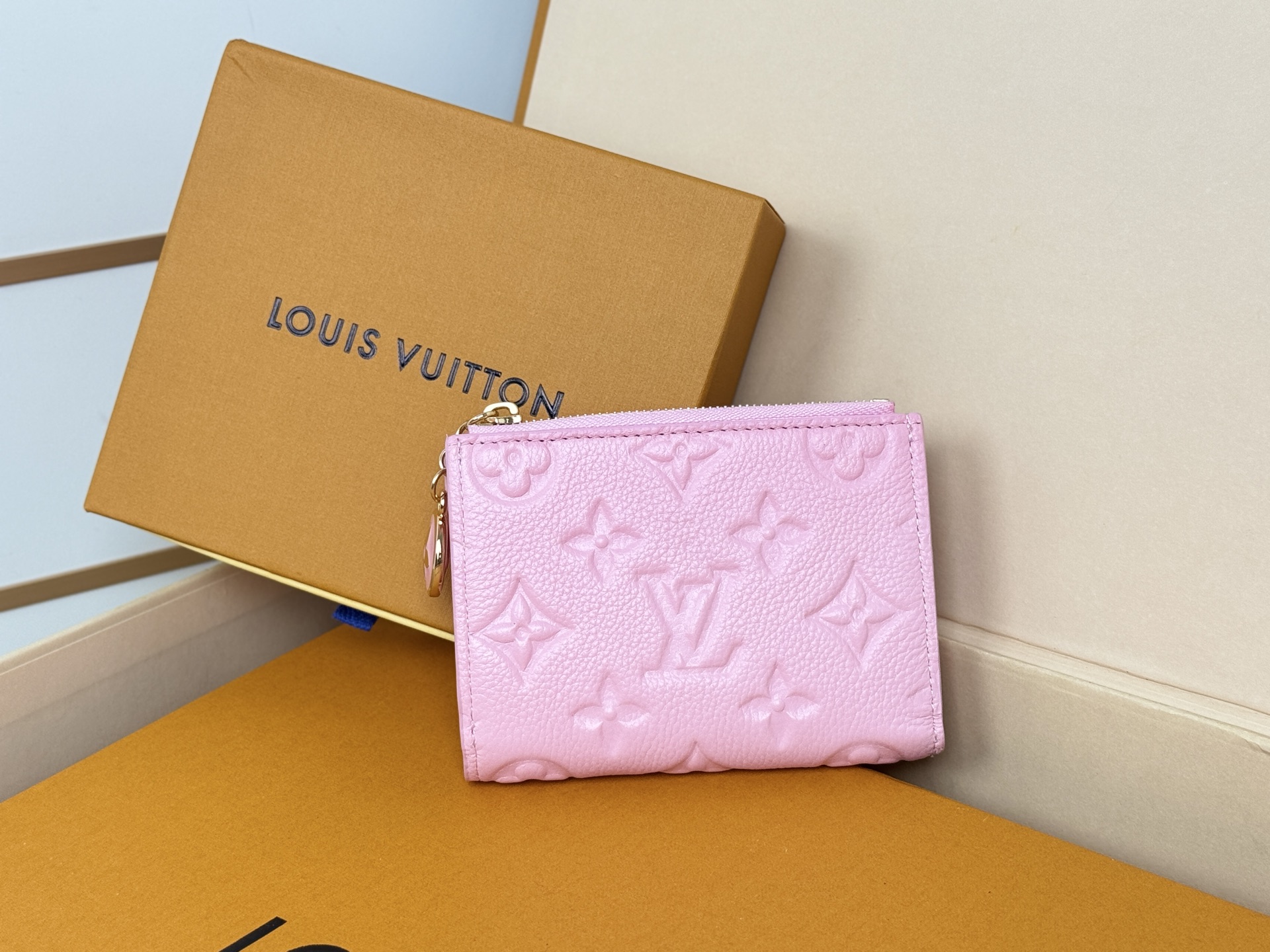 Louis Vuitton M14654粉色