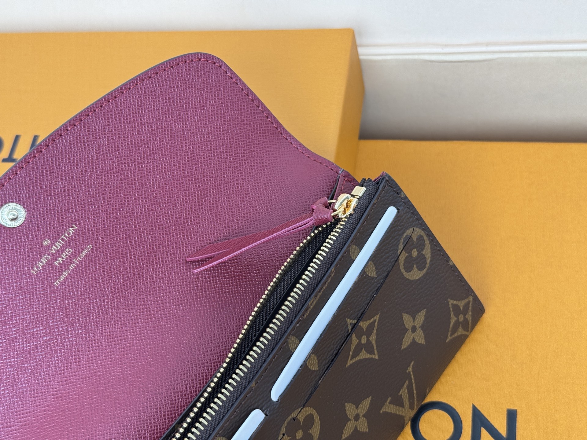 Louis Vuitton M60697 紫红 扣子 豆豆包