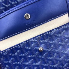 Goyard(戈雅)等待以久最新爆款。Bohème hobo流浪包出货啦!整个包型都非常适用于日常通勤的 Goyard(戈雅)等待以久最新爆款。Bohème hobo流浪包出货啦!整个包型都非常适用于日常通勤的