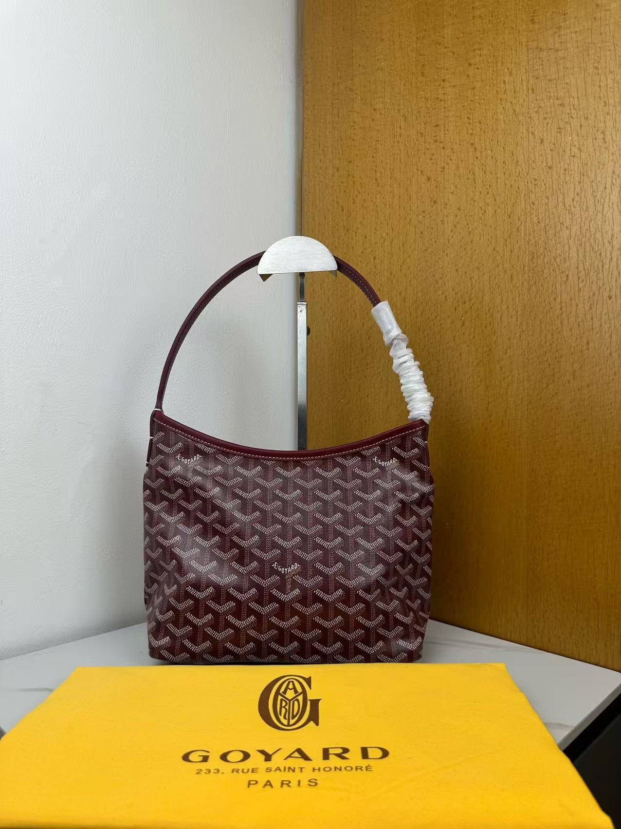 Goyard 新款mini Bohème Hobo腋下包出货啦，迷你包是轻巧、灵活和安全的缩影，这要归功