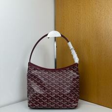 Goyard 新款mini Bohème Hobo腋下包出货啦,迷你包是轻巧、灵活和安全的缩影,这要归功 Goyard 新款mini Bohème Hobo腋下包出货啦,迷你包是轻巧、灵活和安全的缩影,这要归功
