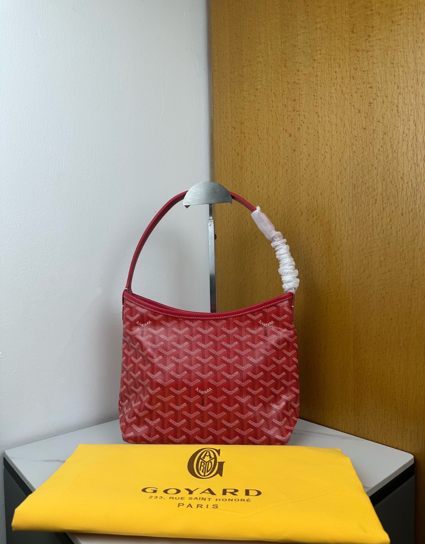Goyard 新款mini Bohème Hobo腋下包出货啦，迷你包是轻巧、灵活和安全的缩影，这要归功