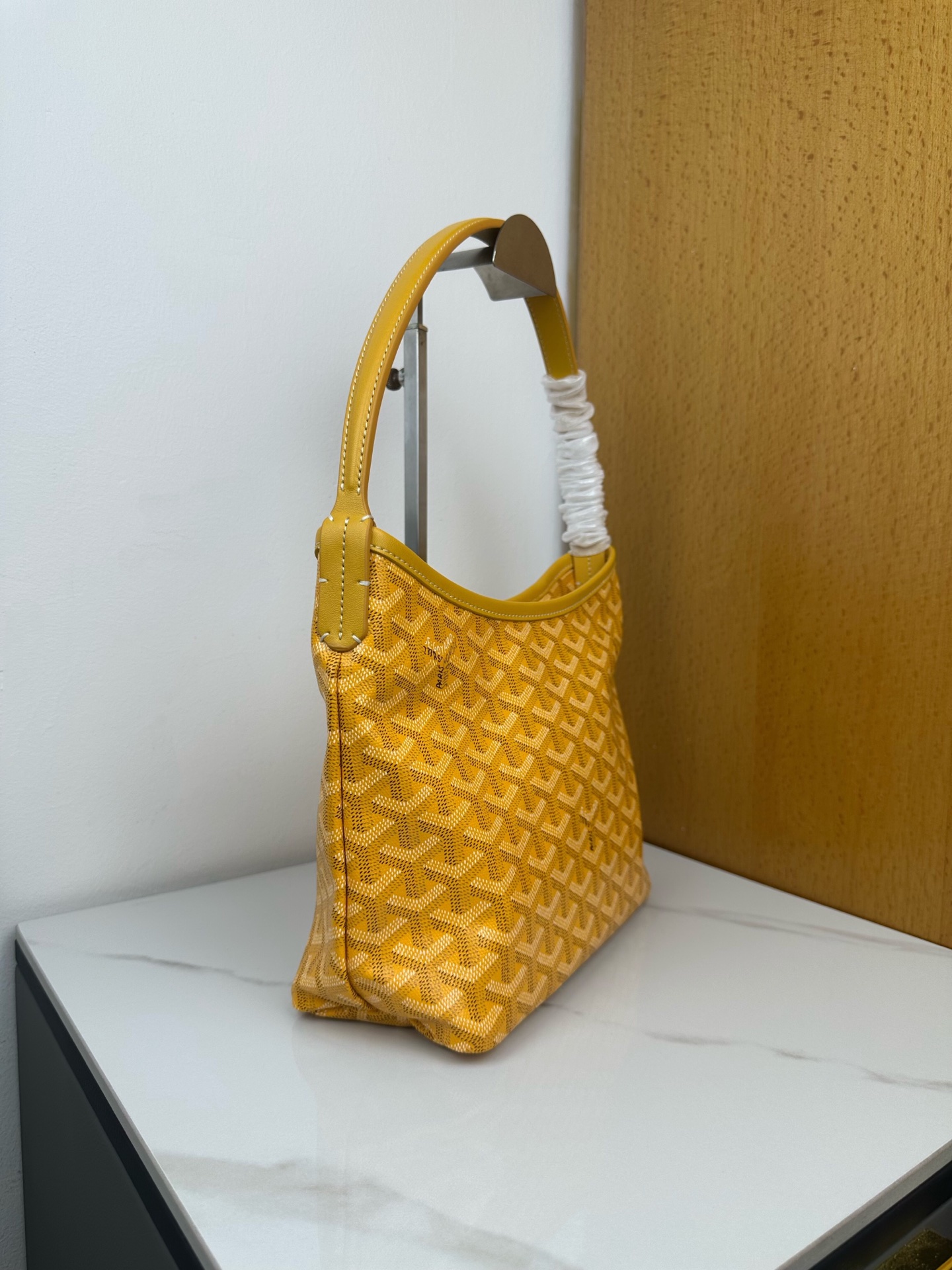 Goyard 新款mini Bohème Hobo腋下包出货啦，迷你包是轻巧、灵活和安全的缩影，这要归功