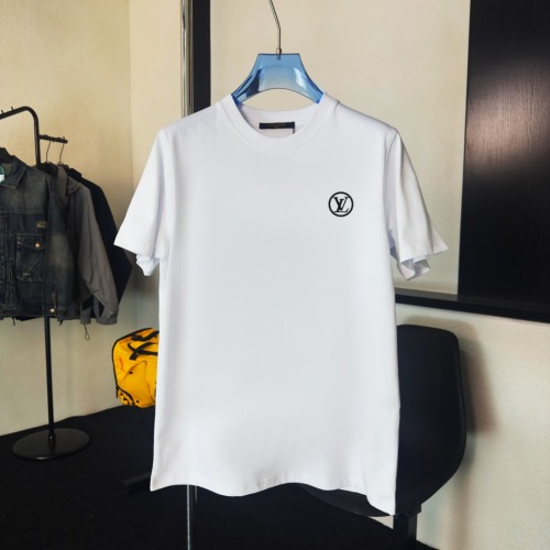 Louis Vuitton 2025 High-Quality NFC Chip Short Sleeve T-Shirt, Unisex Design 1 Louis Vuitton 2025 High-Quality NFC Chip Short Sleeve T-Shirt, Unisex Design