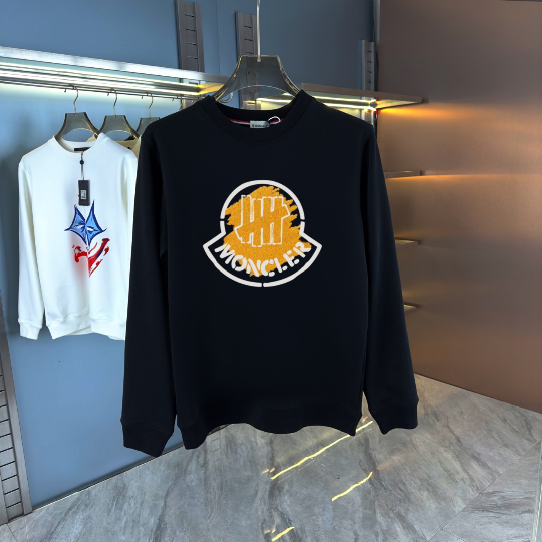 MONCLER NFC Chip Sleeve Badge Sweatshirt | High-Quality Cotton Pullover