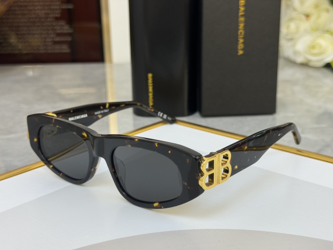 Balenciaga Sunglasses Acetate Cat Eye Tortoiseshell