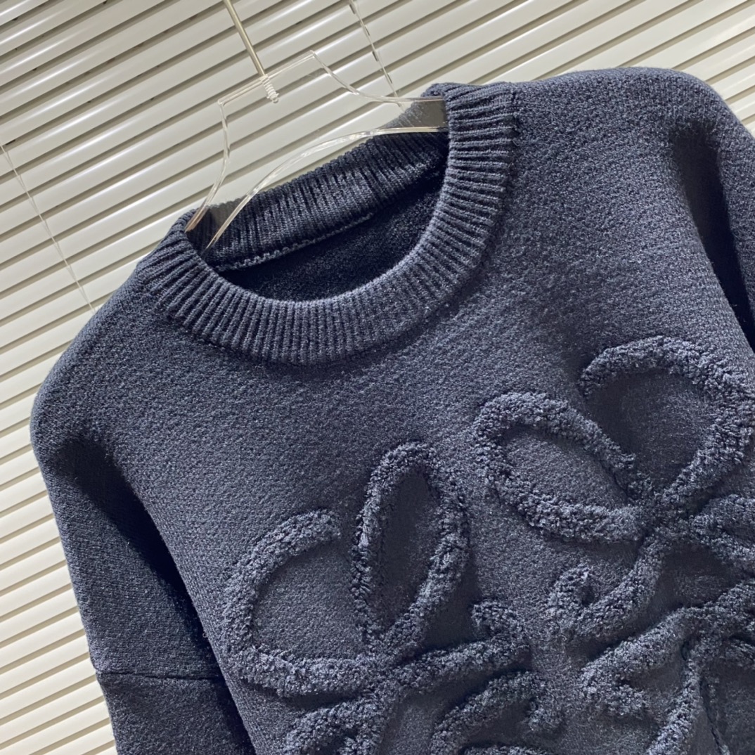 Fashionable Unisex Hoodie in Black Almond Grey, Available in Multiple Sizes. - 图片 3