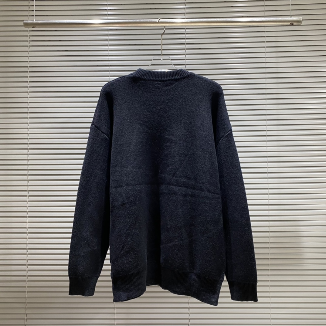 Fashionable Unisex Hoodie in Black Almond Grey, Available in Multiple Sizes. - 图片 2