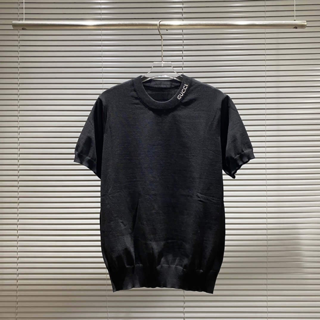 GU Camiseta de punto de cuello redondo con logo jacquard en el cuello, color: negro, tallas: M L XL XXL