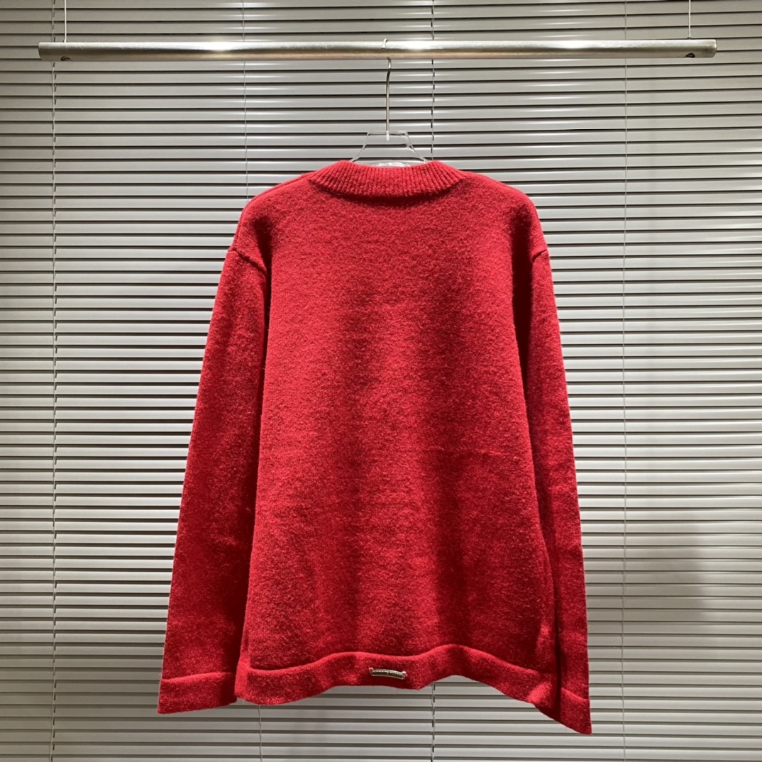 Embroidered Cross Pelt-Collar Sweater in Red, Black, Brown – Sizes SM to XXL - 图片 2