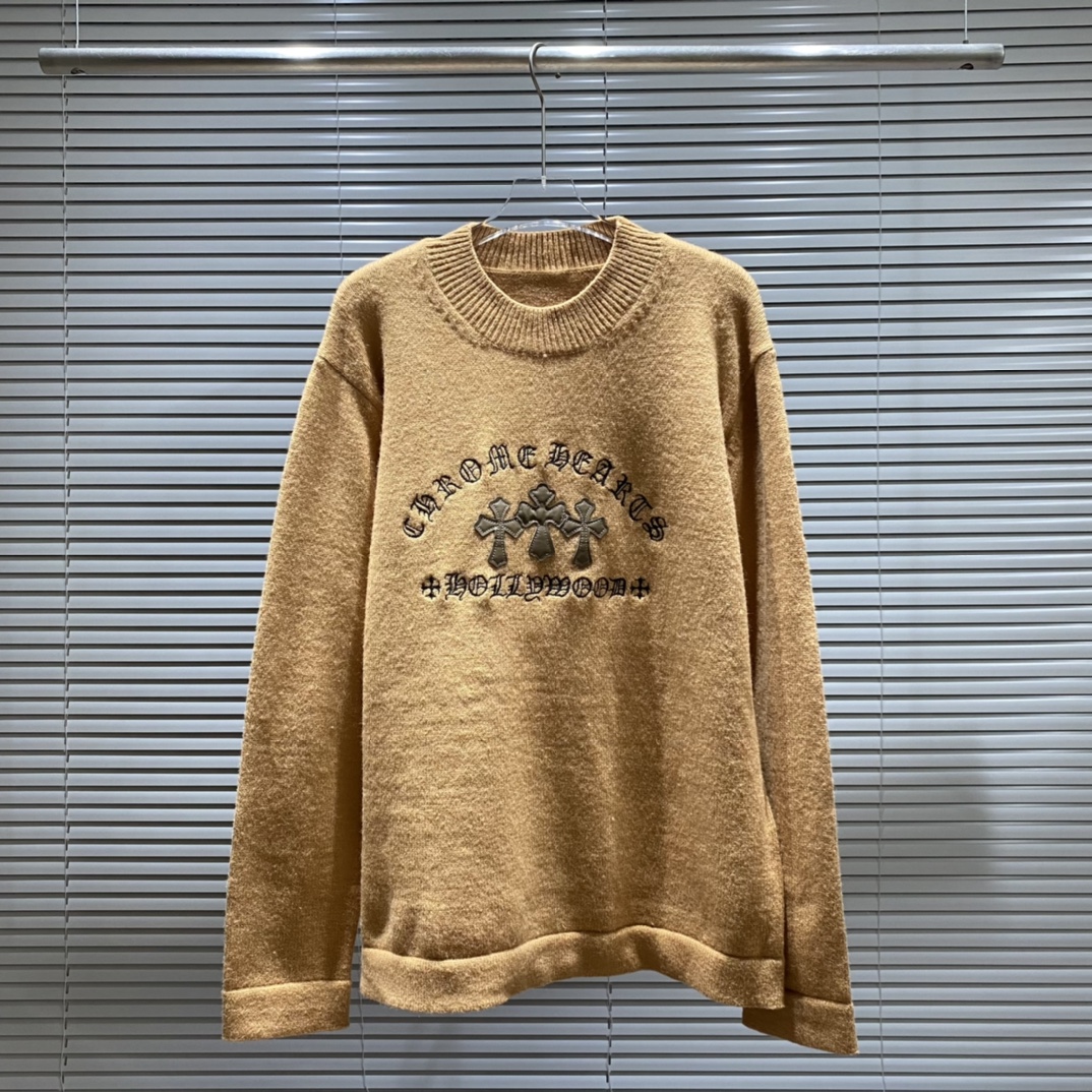 Crozenlogo Embroidered Sweater in Red, Black, and Brown, Sizes SM-XXL, Code 348