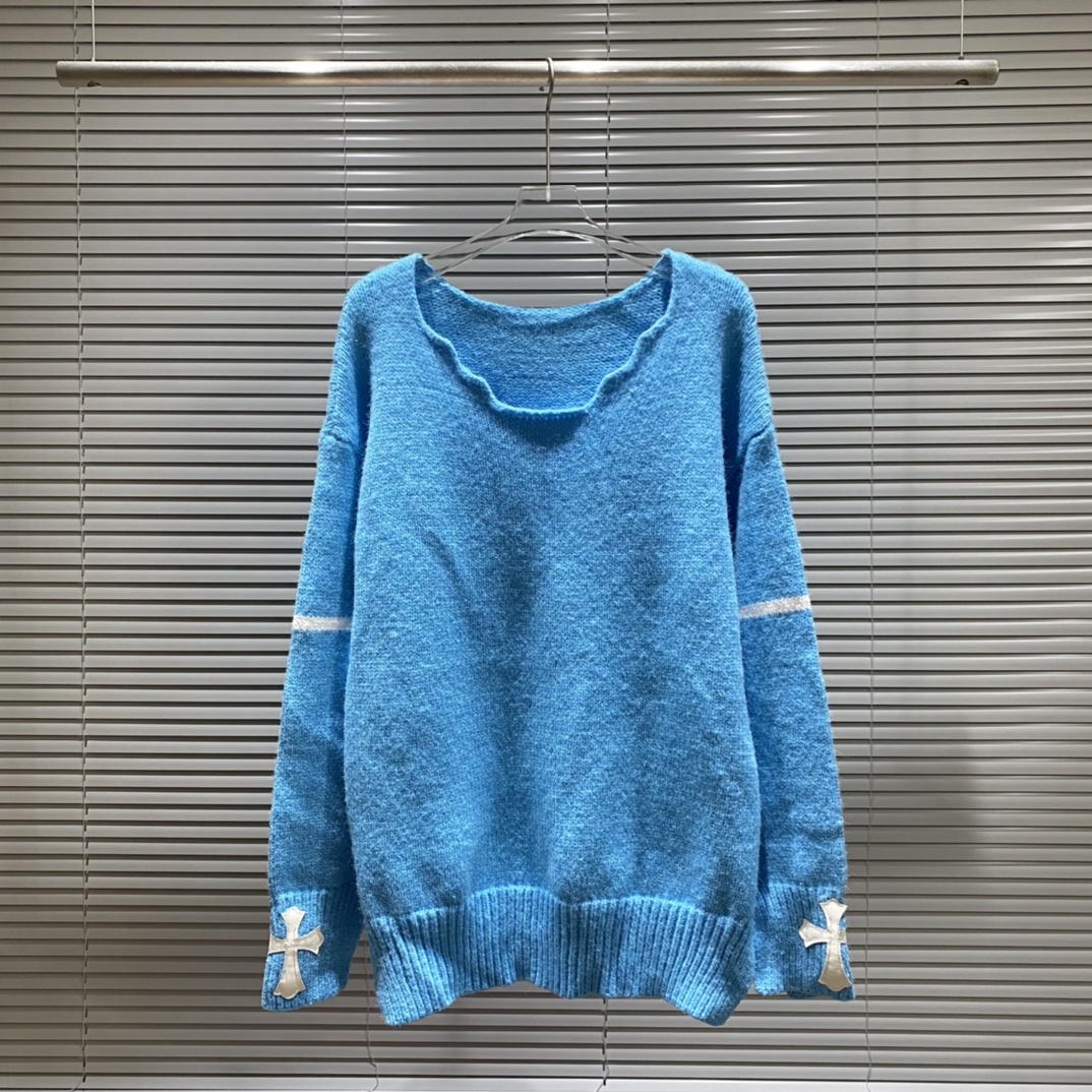 “348 Crooked Crustace Crusades: Sweaters in Blue, Almond, and Black Codes” - 图片 1