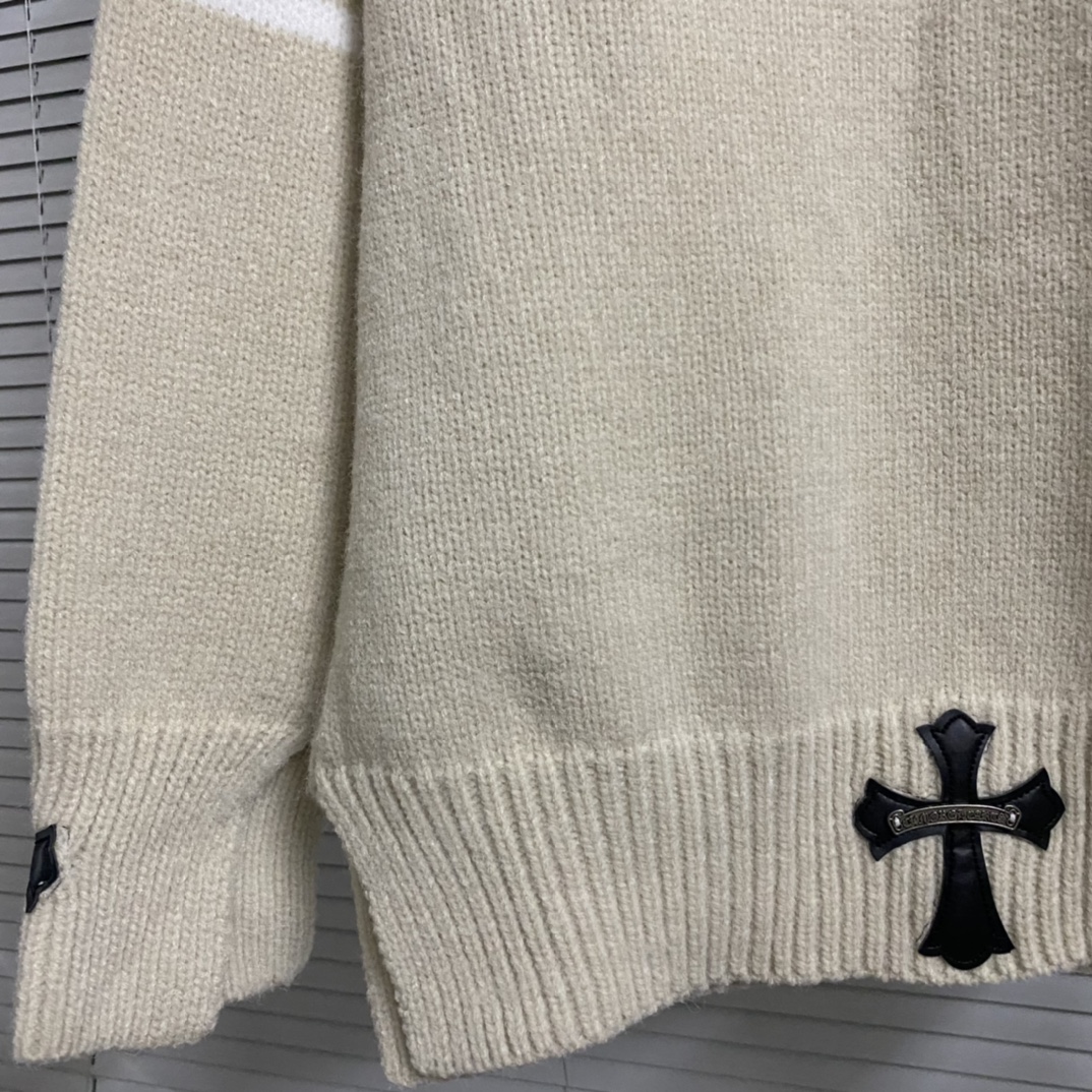 “348 CH Crooked Crustace Crusades Sweaters: Blue, Almond, Black, Sizes SM-XXL” - 图片 8