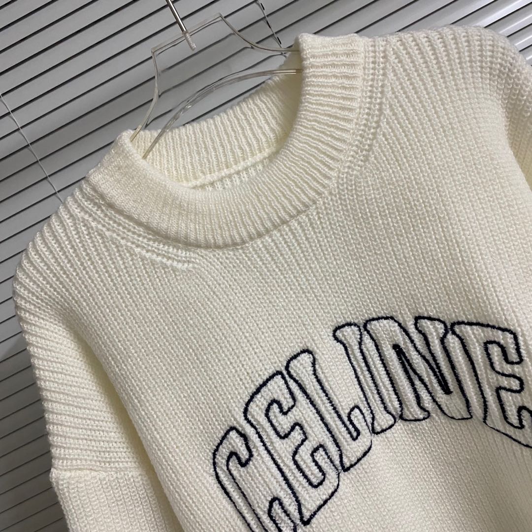 Selin’s Embroidered Round-Collar Sweater in Blue, White, Black, and Grey, Multiple Sizes - 图片 3