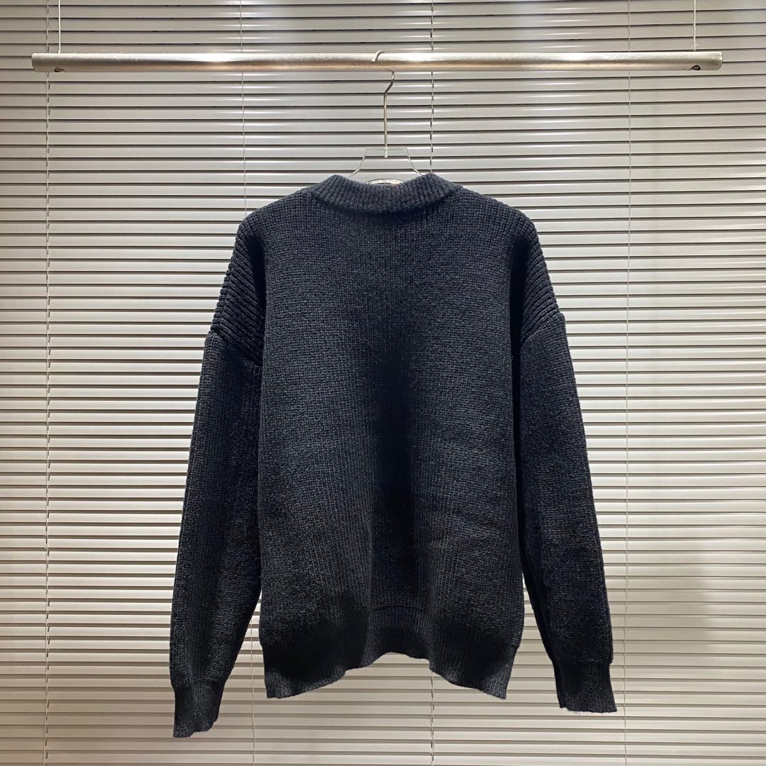 Selin’s Embroidered Round-Collar Sweater in Blue, White, Black, Grey – Sizes SM-XXL - 图片 2