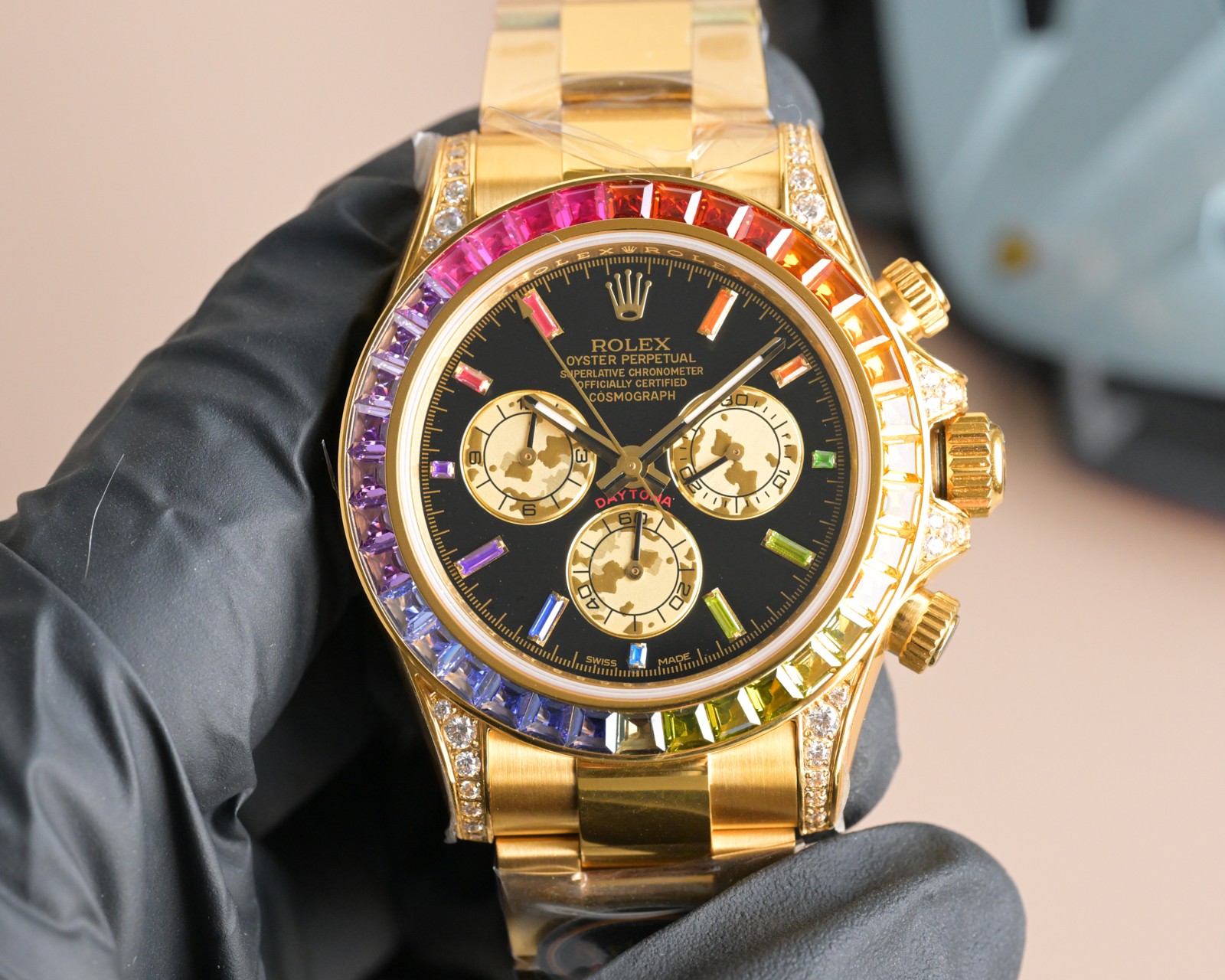 NO:602035,Supreme Edition V13 Daytona (must come with 18k gold card/exclusive label/gold card synchronized shell ring with code engraving N v13 on the inside, the number means 'smooth career, prosperous wealth') The original molded ultra-thin membrane is as thin as 12.2mm, the whole is forged from 904 L steel, durable and wear-resistant, top wire drawing technology. Key quality details 1  The ring edge is made of top-quality moissanite (the small workshop has a dull color). The dial is the same as the original round stone or bar stone. There is an original tray to support the gemstone. 2Swiss process is strictly inspected by QC, and the bottom of the plate is dust-free and flawless... allowing customers to save worry, effort and trouble. 3The steel shell is synchronously raised with four-corner suspension bridges for bending, and the corners of the head grain are smooth and seamless (the head grain and the shell are uneven and have large gaps, and the workmanship is rough) 4  Focus on adhering to the genuine N steel buckle craftsmanship with full texture and buckle coding, (the movement adopts the new original Dongdan low-tube ultra-thin) (original size 40mm) (sapphire glass) (tested: waterproof to a depth of 100 meters) (Gold card VIP after-sales within one week, man-made damaged parts need to be paid for after-sales) (warm reminder: if the film is removed/scratched/can no longer be sold for a second time, it will not be returned or exchanged, only warranty),19860909至尊版V13 迪通拿（ 必配18k金卡/独家标签/金卡同步壳圈内侧码雕刻N v13 数字上寓意“事业顺利、财运亨通”） 原版开模超薄拆膜最薄达12.2mm , 整体锻造904 L 钢, 持久耐磨,顶级拉丝工艺. 重点品质细节 1 圈口采用顶级宝石莫桑石（小作坊暗淡死色）字盘对版底盘圆石或条石原版一致有原底托盘撑起宝石 2瑞士流程严检QC、盘底无灰尘、无瑕疵 … 让客户上手省心省力省烦恼3钢壳同步四边角吊桥凸起供弯、头粒边角无缝隙平整（小作坊头粒与壳并拢凹凸不平缝隙大,工艺粗糙） 4 重点秉承正N钢带扣工艺细节质感十足,扣子编码 ,（机芯采用全新原版东丹低管超薄）（原版尺寸40mm)(蓝宝石玻璃)(经测:深度防水100米）（金卡VIP 售后一个礼拜内 、人为损坏配件售后需自费）（温馨提示:拆膜/刮花/再无法第二次出售的均不退换只保修）,,Watch