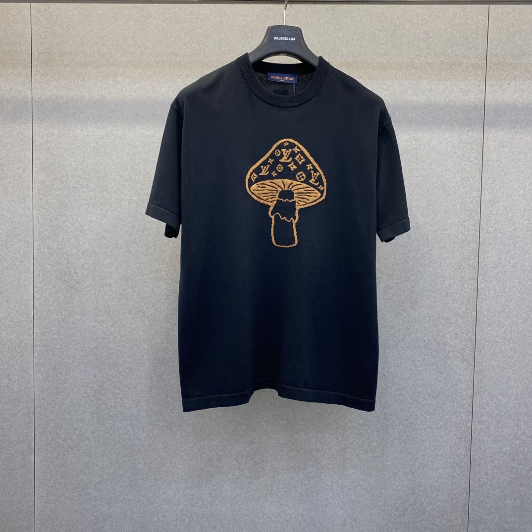 NO:755261,Lujia 25 spring and summer new model Moru logo jacquard knitted round neck short-sleeved size s-xL, Louis Vuitton-clothing, louis vuitton, louis vuitton, louis vuitton, T-shirt,19860909驴家 25春夏新款磨茹标识提花针织圆领短袖码数s-xL,路易威登-服装,louis vuitton,louis vuitton,louis vuitton,T-shirt,,Women's clothing