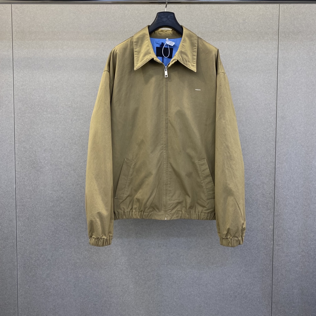 NO:820919,PRAD 26 new spring and summer letter embroidery micro-label logo zipper jacket code number 46.48.50.52. 2026#, Prada-clothing, prada, prada, jackets & coats,19860909PRAD 26春夏新款字母刺绣微标logo拉链外套码数46.48.50.52. 2026#,普拉达-服装,prada,prada,jackets & coats,,Women's clothing