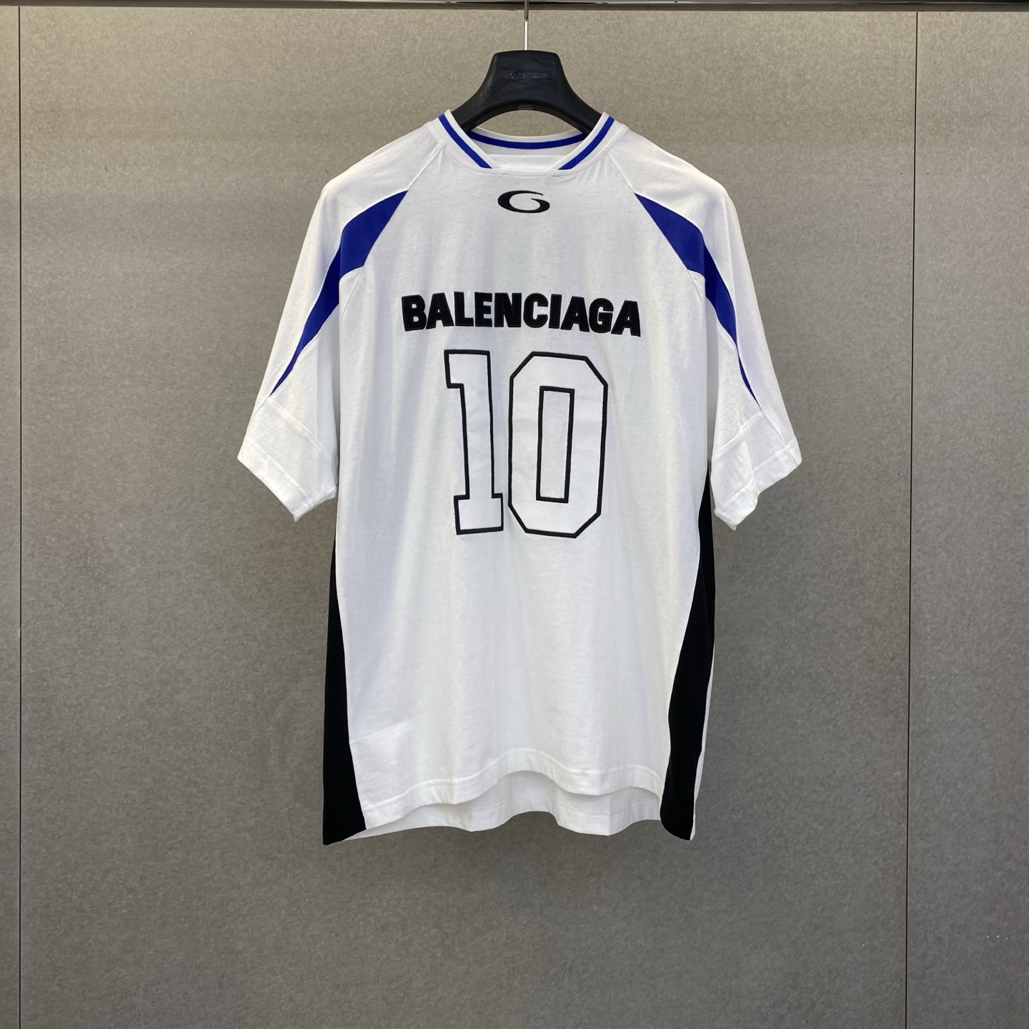 NO:854280,BL Paris 26 spring and summer new NBA joint series letter embroidered round neck short sleeves size s-L, Balenciaga-clothing, balenciaga, T-shirt,19860909BL 巴黎26春夏新款NBA联名系列字母刺绣圆领短袖码数s-L,巴黎世家-服装,balenciaga,T-shirt,,Women's clothing