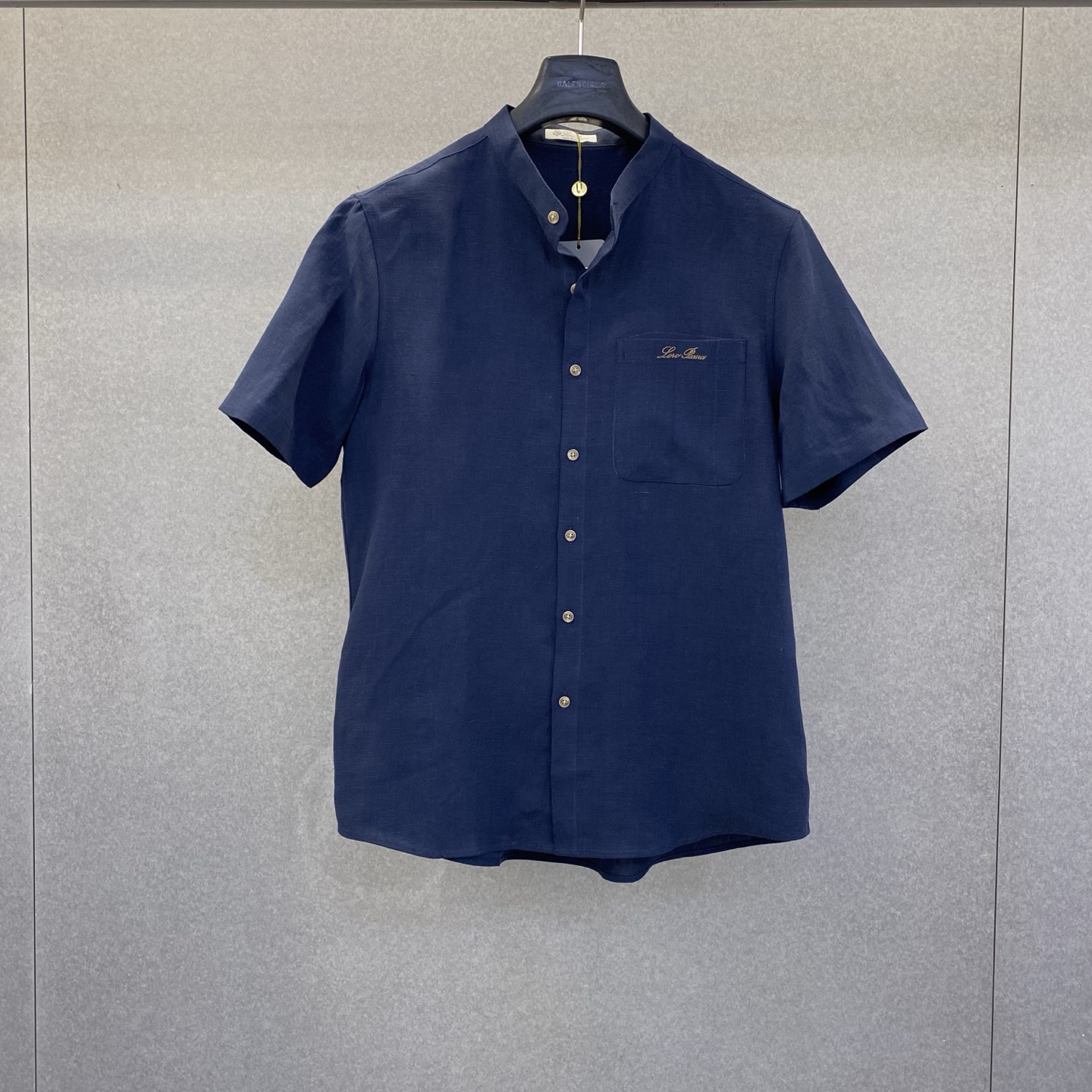 NO:857825,LP new spring and summer logo embroidered linen stand collar shirt, size m-xxxL, men's clothing, loro piana, shirts,19860909LP 春夏新款标识刺绣亚麻立领衬衫 码数m-xxxL,男装,loro piana,shirts,,Women's clothing