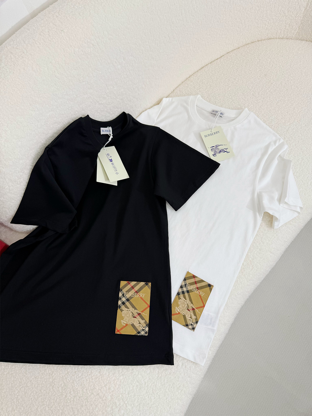 p115 🆕Burberry 25SS manga corta con etiqueta a cuadros‼ ️La pieza completa fue comprada por 3300 y desmantelada por ZP…