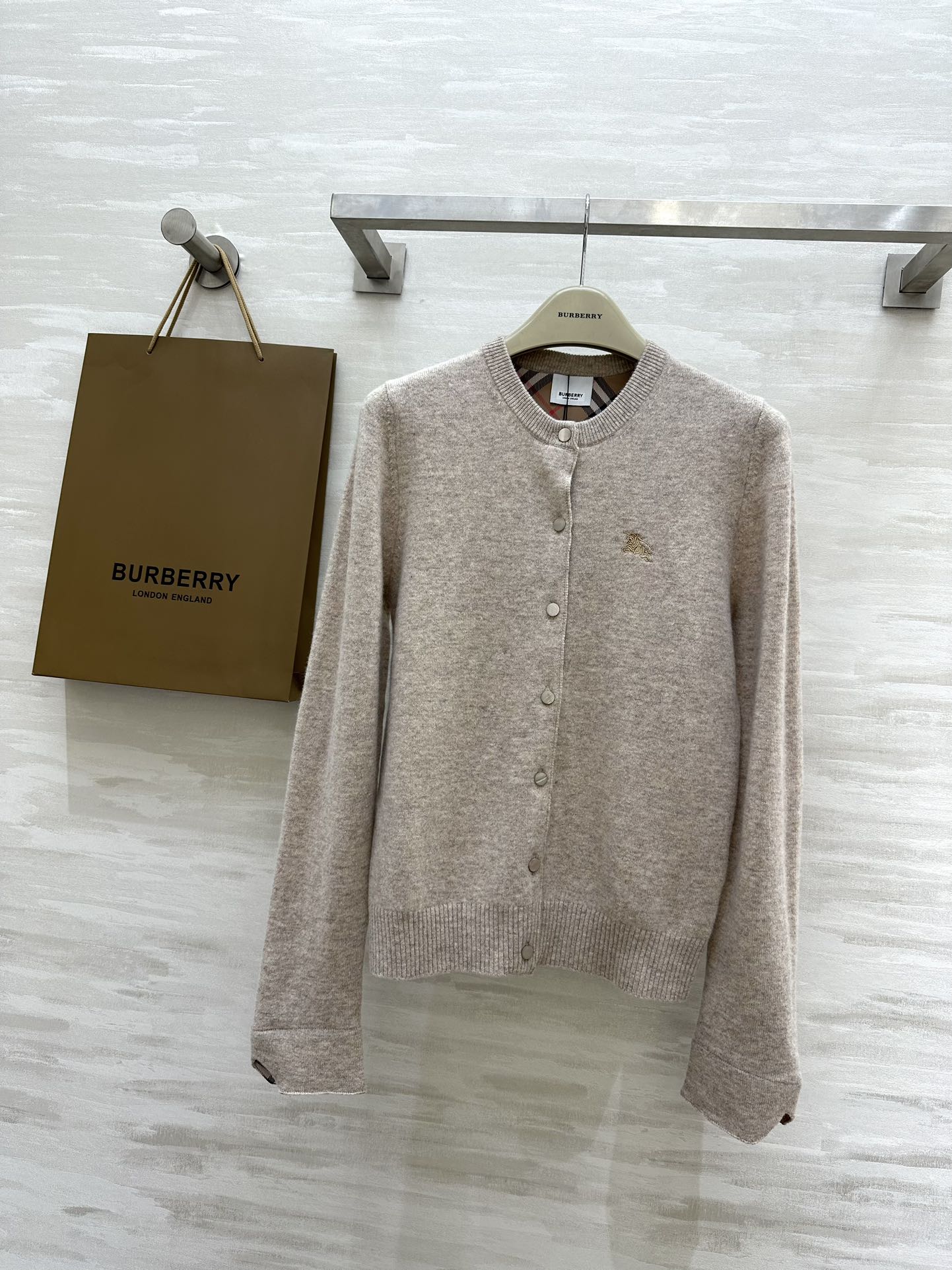 Burberry Abbigliamento Cardigan Maglione Splicing Lavorazione a maglia Lana Collezione Autunno/Inverno Vintage Casual