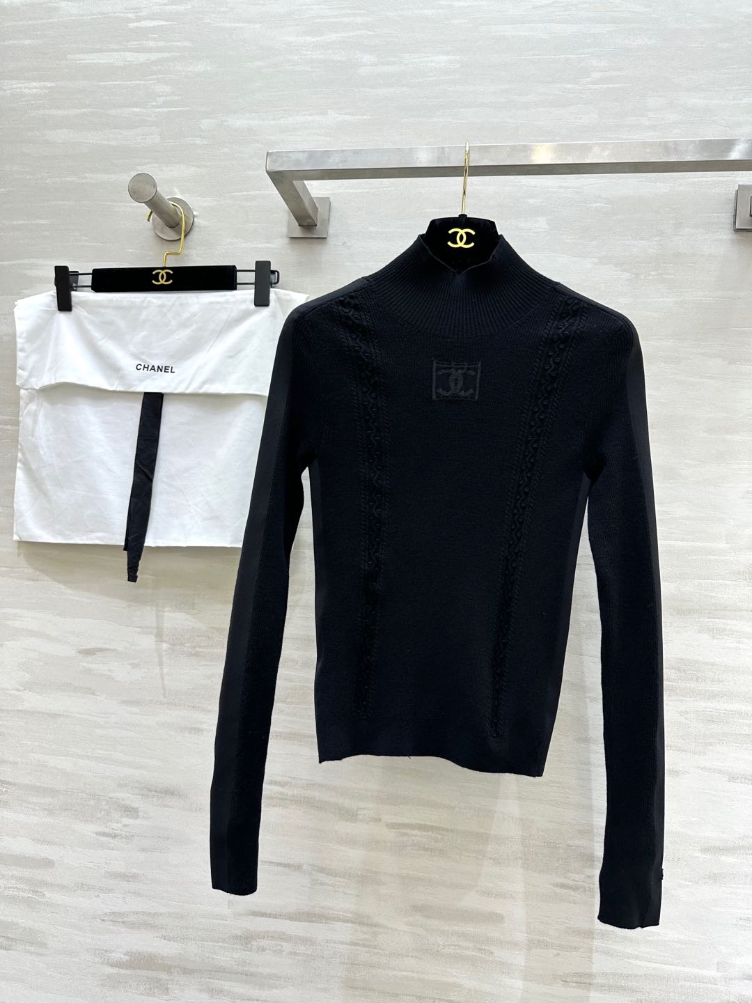 NO:294804,#ChaneN ski series Double C letter long sleeve turtle neck base Original development Customized yarn High quality Spot first-time size36/38/40, chanel,alexander wang19860909#ChaneN 滑雪系列 双C 字母长袖高领打底 原版开发 对版定制纱线 高品质 现货首发size36/38/40,,chanel,alexander wang,Women's clothing