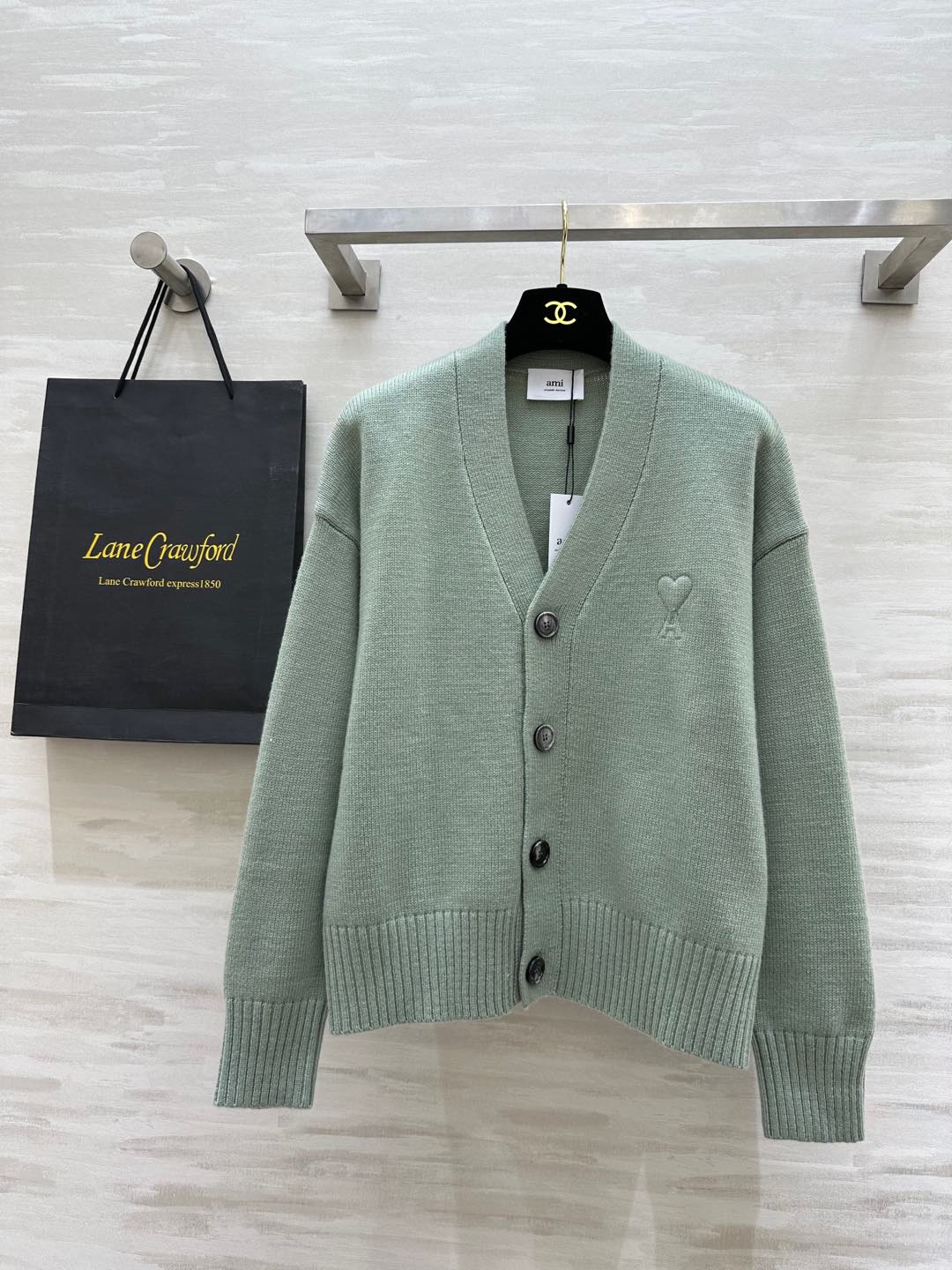 NO:296971,#AMI early spring new style matcha avocado wool cardigan jacket casual college style high quality spot first-time sizeS/M/L (size s shoulder width 56, bust 112, length 58, jackets & coats, alexander wang19860909#AMI早春新款 抹茶牛油果色羊毛开衫外套 休闲学院风 高品质 现货首发sizeS/M/L（s码肩宽56,胸围112,衣长58,,jackets & coats,alexander wang,Women's clothing