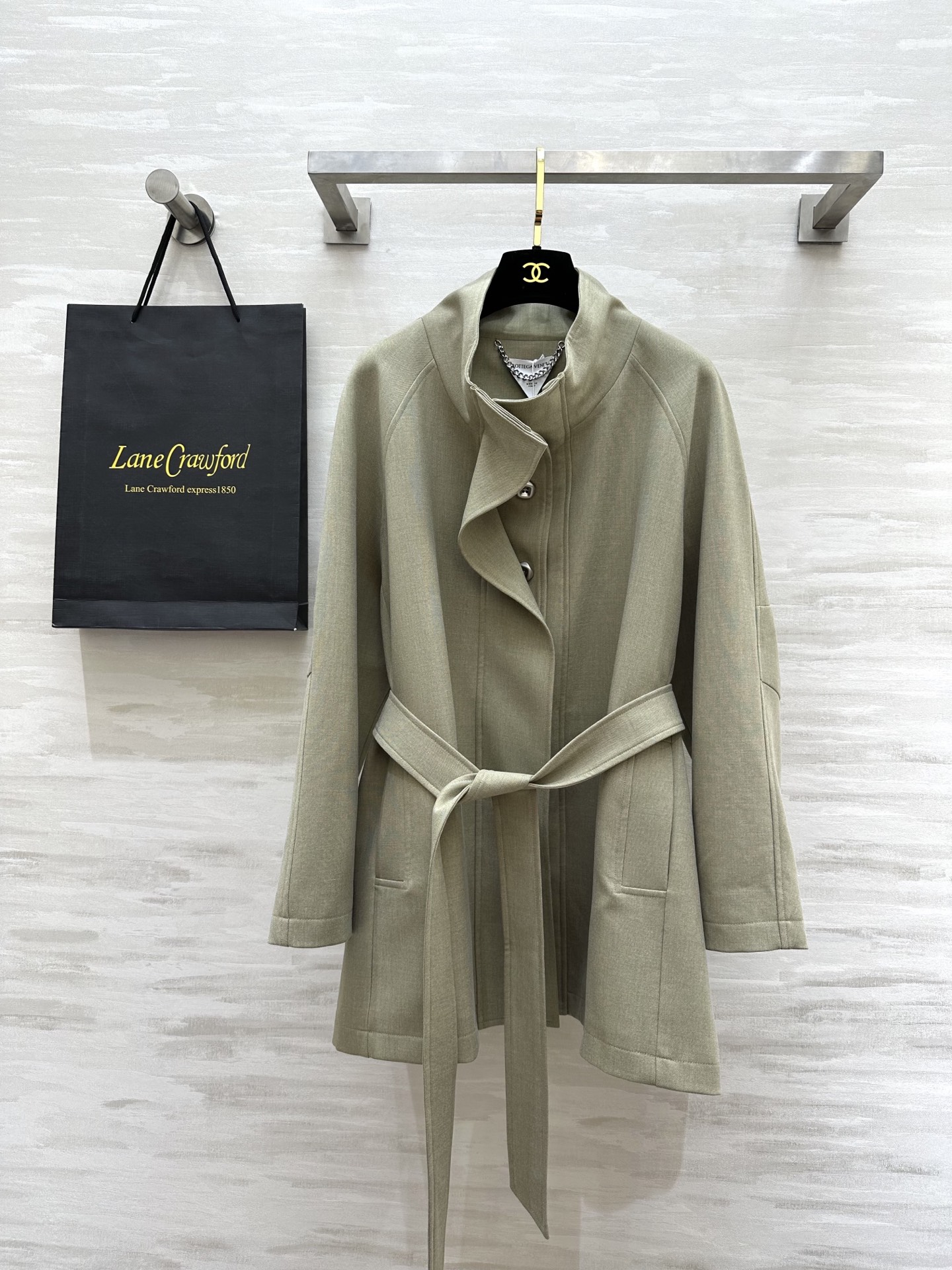 NO:315722,#Bv spring and summer new style minimalist windbreaker atmospheric and high-quality spot first-time sizeS/M/L (size s bust 120, 78-size length, bottega veneta, alexander wang19860909#Bv春夏新款 极简风衣 大气高级 高品质 现货首发sizeS/M/L（s码胸围120,衣长78,,bottega veneta,alexander wang,Women's clothing