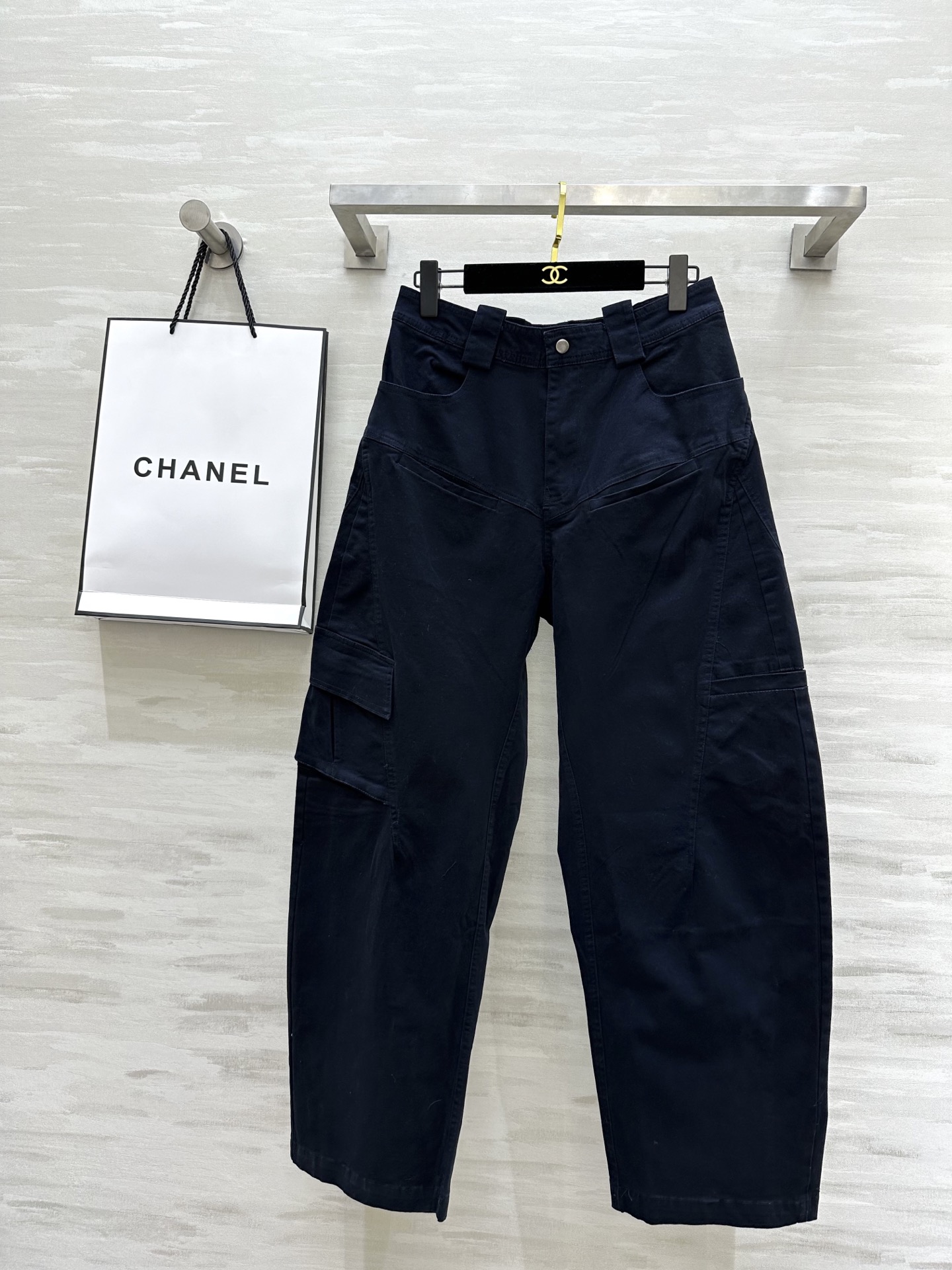 NO:316819,#Chane spring and summer new style scimitar pants high quality spot first-time sizeS/M/L (M size waist 76, pants length 103), chanel, alexander wang19860909#Chane春夏新款 弯刀裤 高品质 现货首发sizeS/M/L（M码腰围76,裤长103）,,chanel,alexander wang,Women's clothing