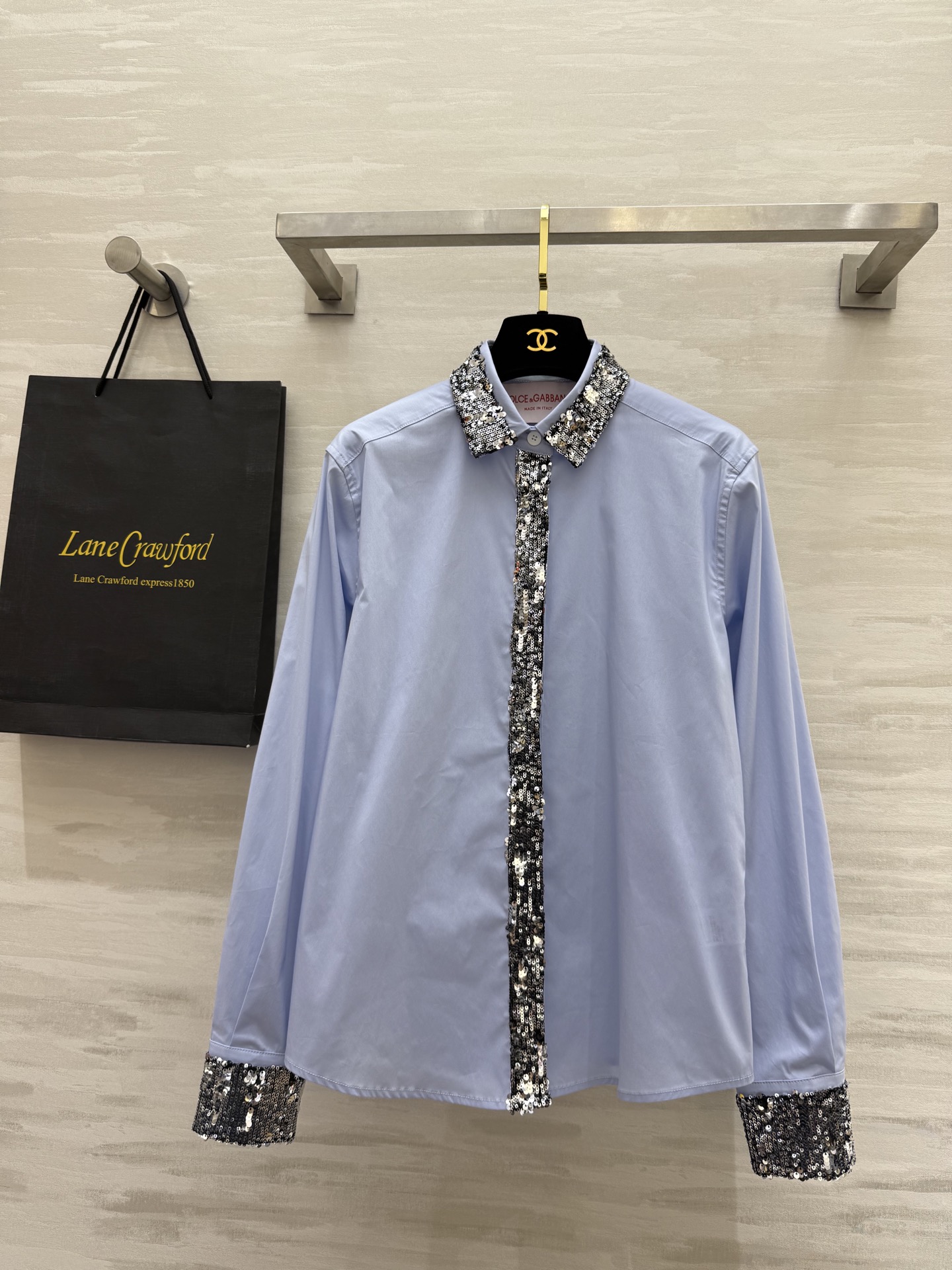 NO:307657,#D&G Spring and Summer New Heavy Industry Beaded Plate Embellished Shirt Luxury High-quality Customized Spot First-time SizeS/M/L (Size S S Shoulder Width 41, Bust 98, Clothes Length 63), Dolce&Gabbana, alexander wang19860909#D&G春夏新款 重工珠片点缀衬衣 奢华高级 高品质定制 现货首发sizeS/M/L（s码肩宽41,胸围98,衣长63）,,Dolce&Gabbana,alexander wang,Women's clothing