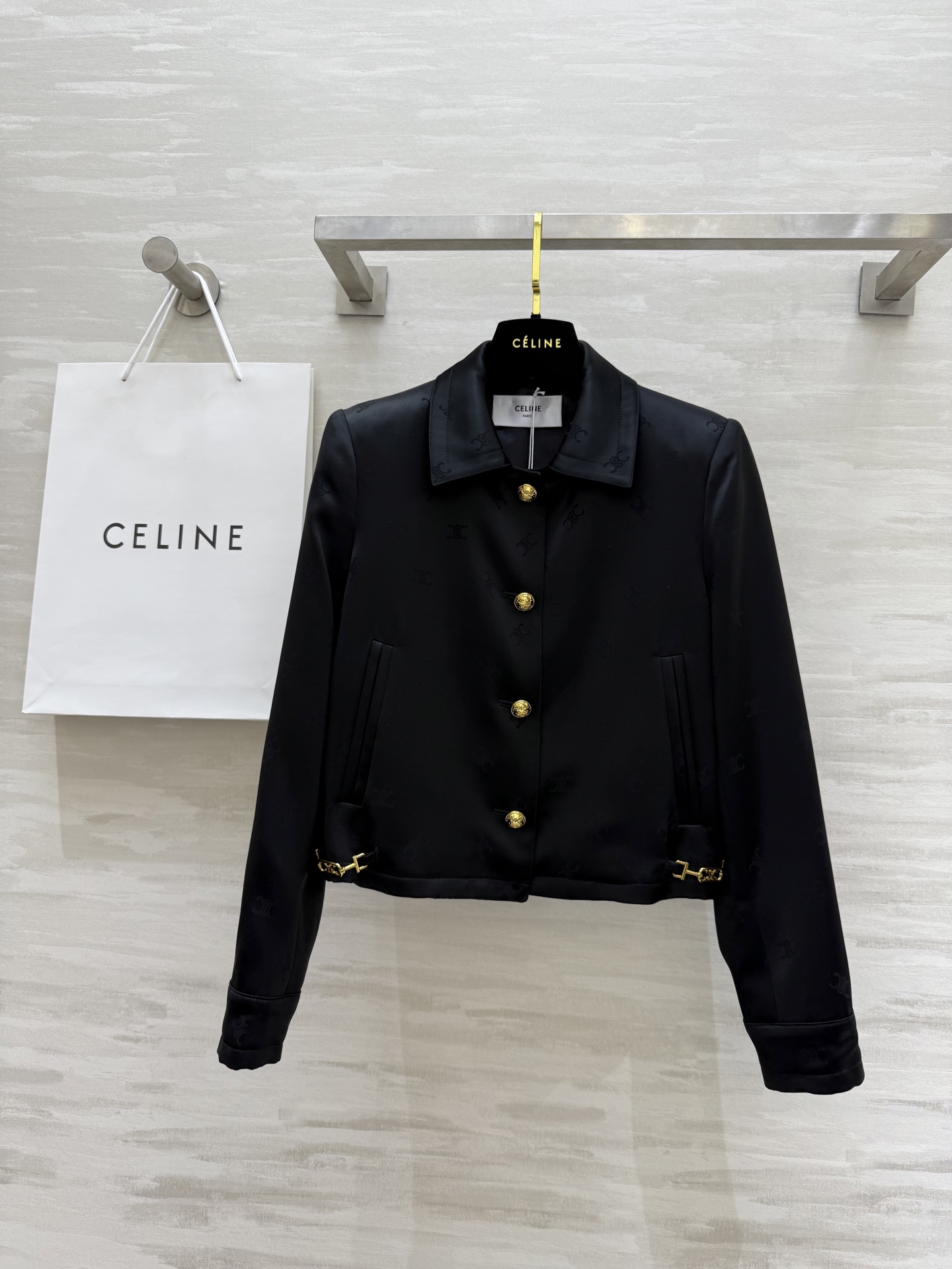 NO:311882,#Celin spring and summer new style jacquard acetic acid lapel jacket Customized luxury acetic acid fabric jacquard inner high quality spot sizeS/M/L/XL (M size shoulder width 35, bust 92, length, celine, jackets & coats, alexander wang19860909#Celin春夏新款 提花醋酸翻领外套 定制奢华醋酸面料 提花内里 高品质 现货首发sizeS/M/L/XL（M码肩宽35,胸围92,衣长,,celine,jackets & coats,alexander wang,Women's clothing